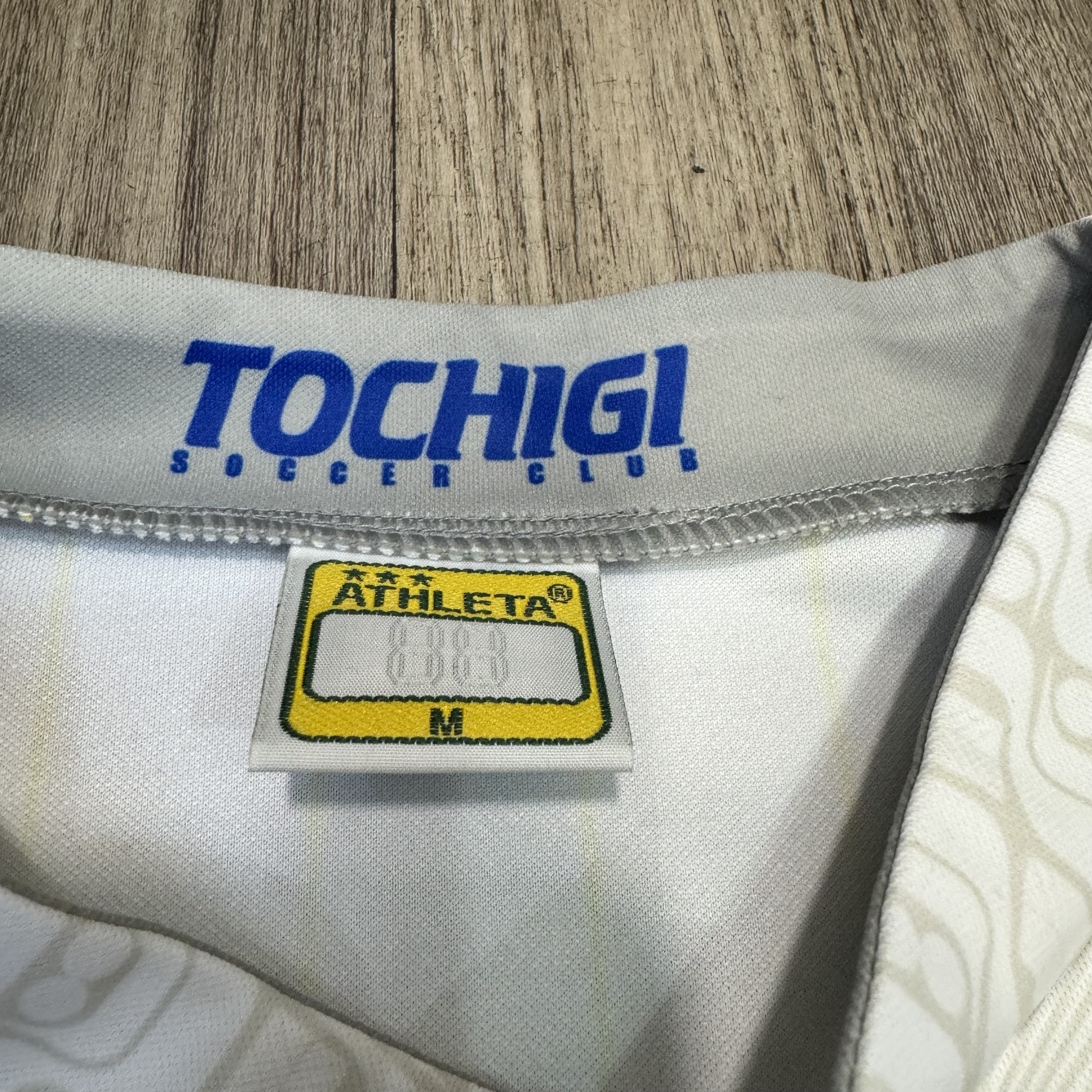 Tochigi SC 2016 away shirt