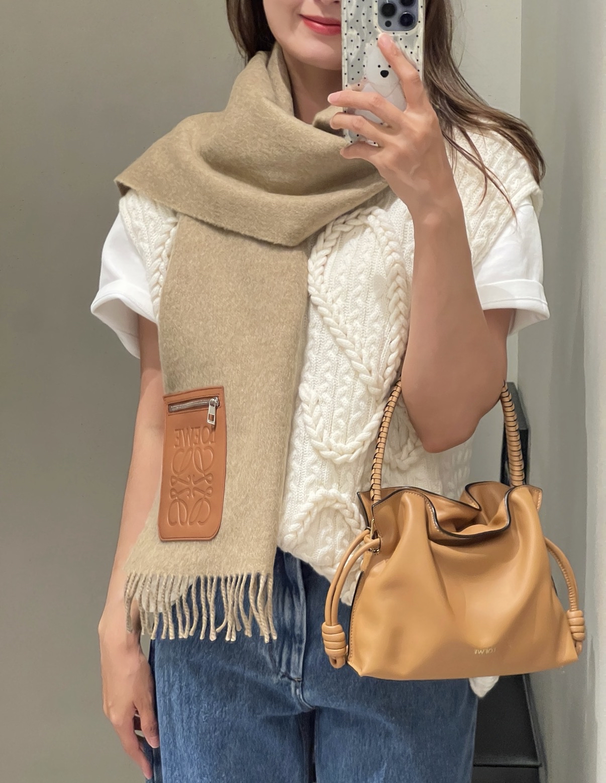 限時優惠✨訂貨🍒Loewe Scarf in wool and cashmere  皮質口袋，有設計感 Size 28x180cm