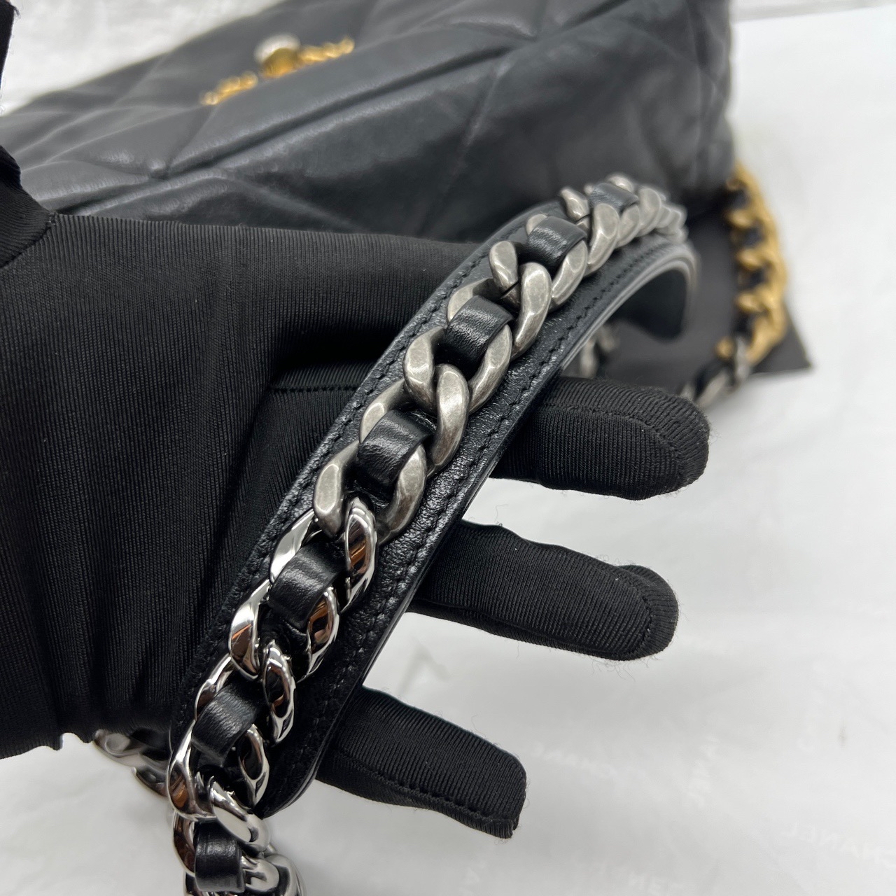 直播貨品 |  [1個-$100 2個-$300］FF19