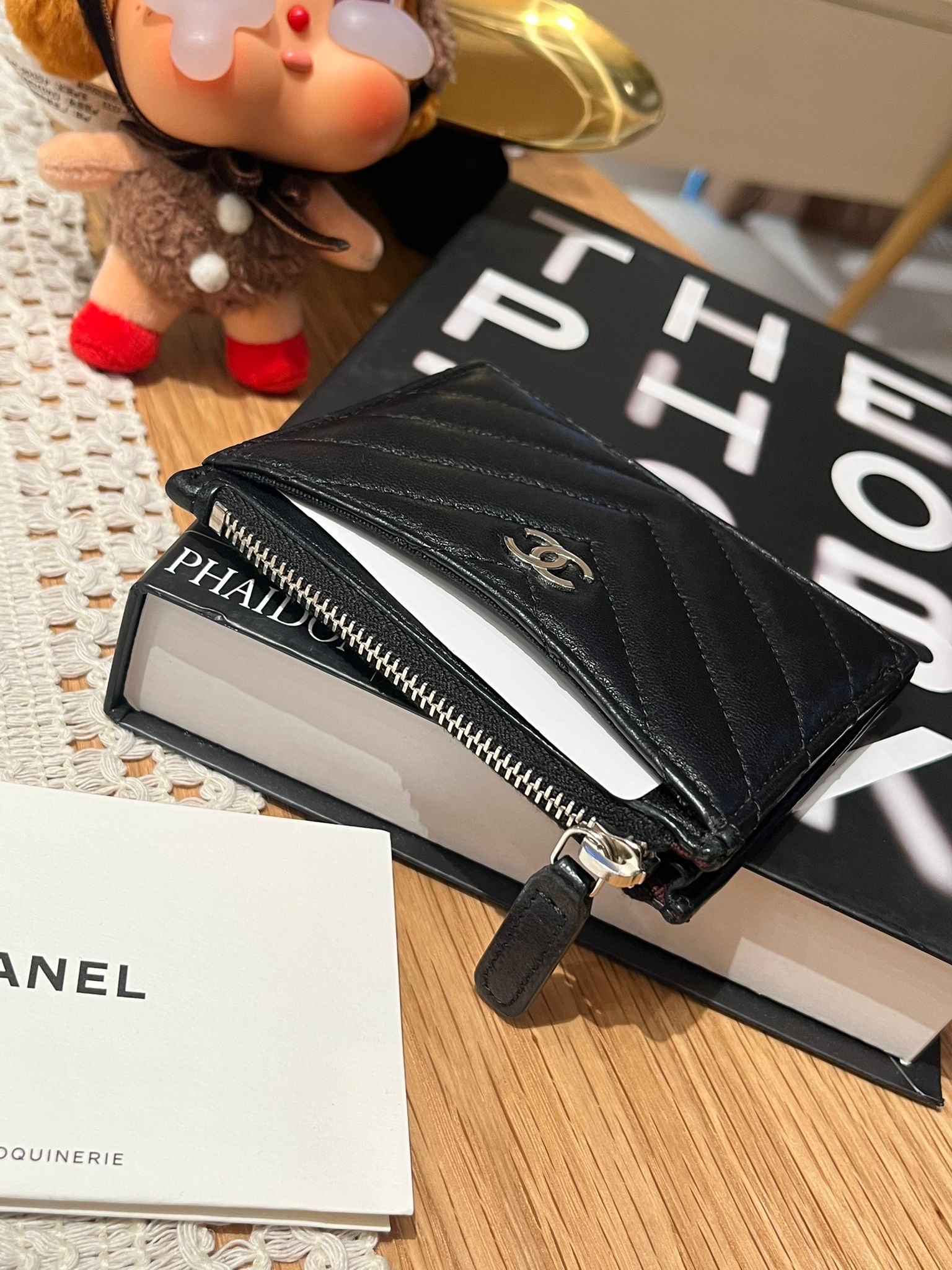 CHANEL Card Holder AP0219 黑色銀扣短身拉鏈款銀包  100%Authentic, 95%new ✨✅晶片✅dust bag 