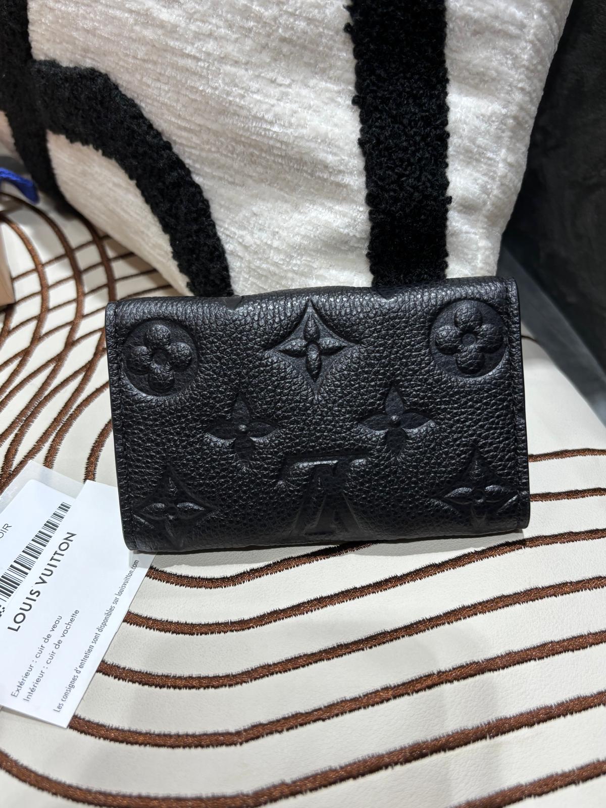 LV Key Holder Black Calfskin M64421 100%Authentic, 98%New ✅NFC✅Dust bag
