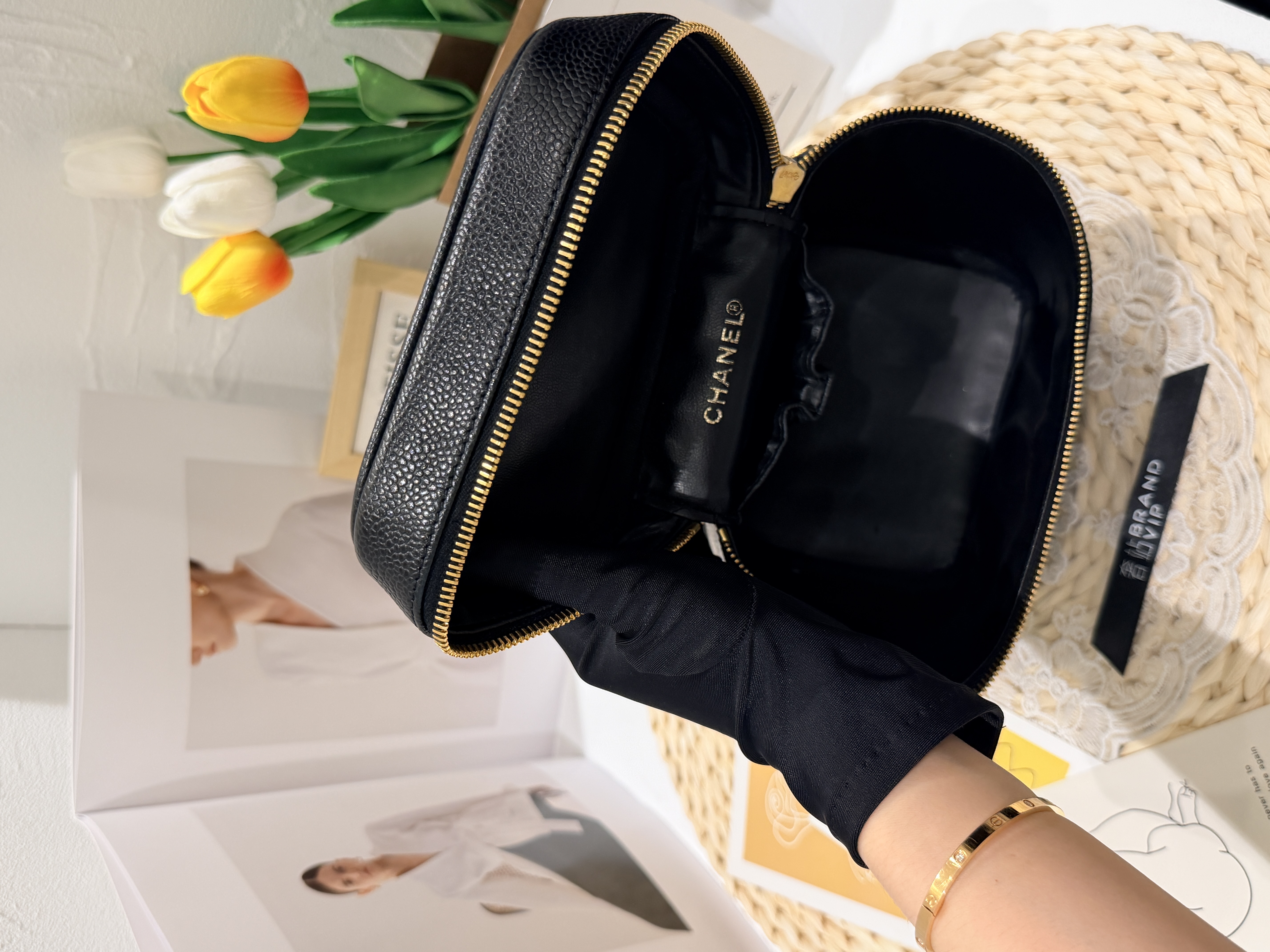 Chanel Vanity Case bag(附贈D扣 揹帶）