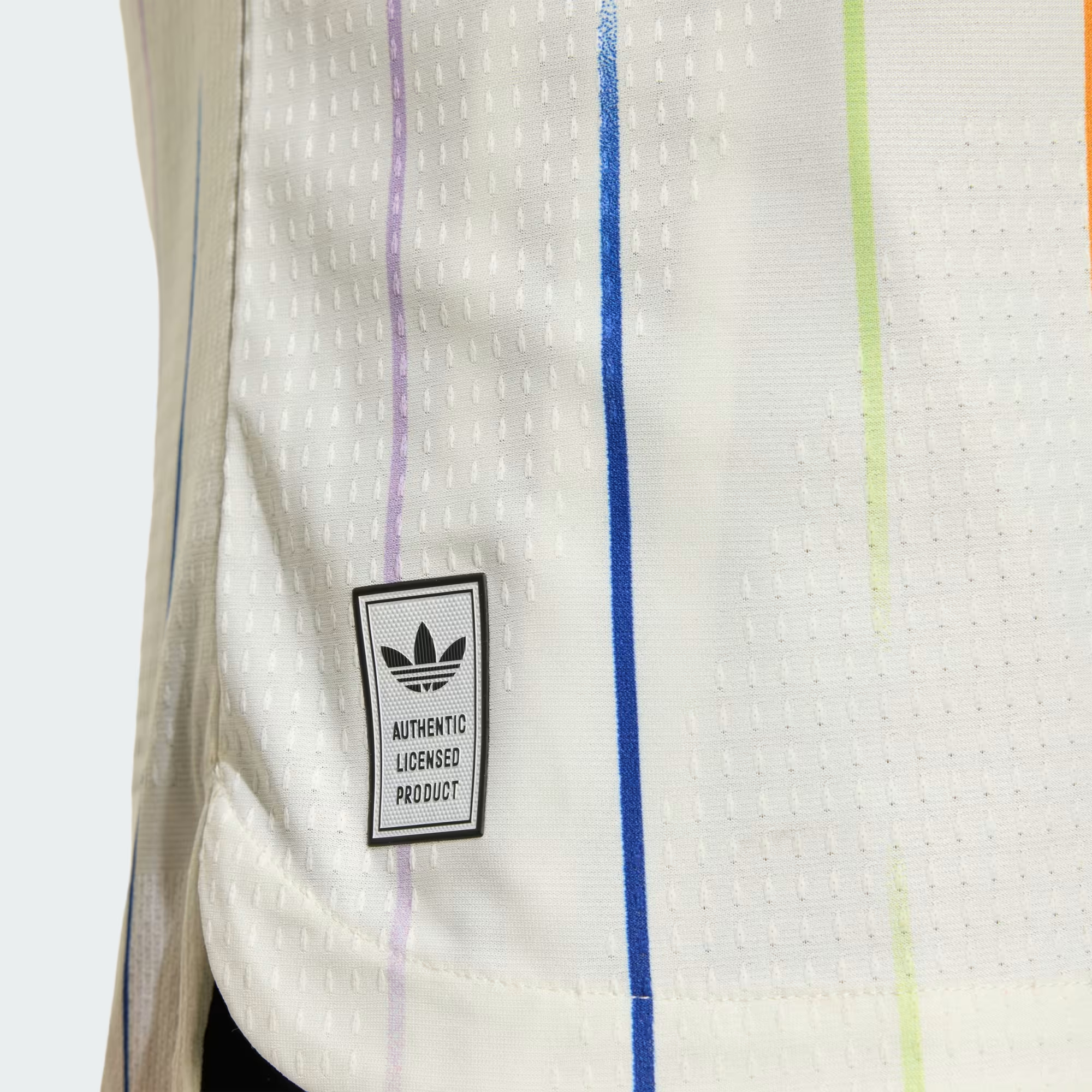 職人傑作 ⚽ Adidas Japan 日本國家隊 2026-27 作客長袖球員版球衣 (可加印字及臂章) JZ9698