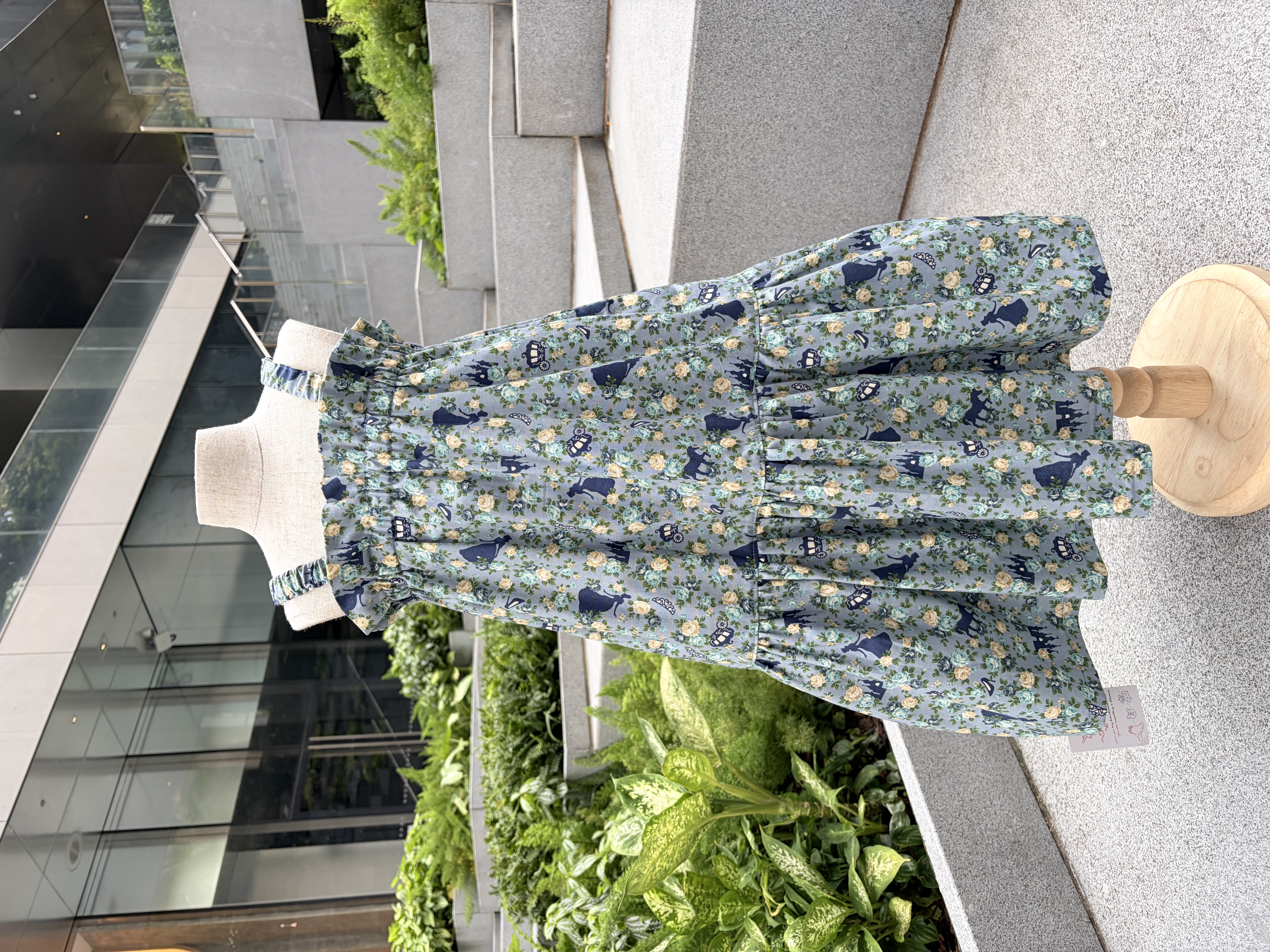 碎花公主吊帶連身裙（110碼）