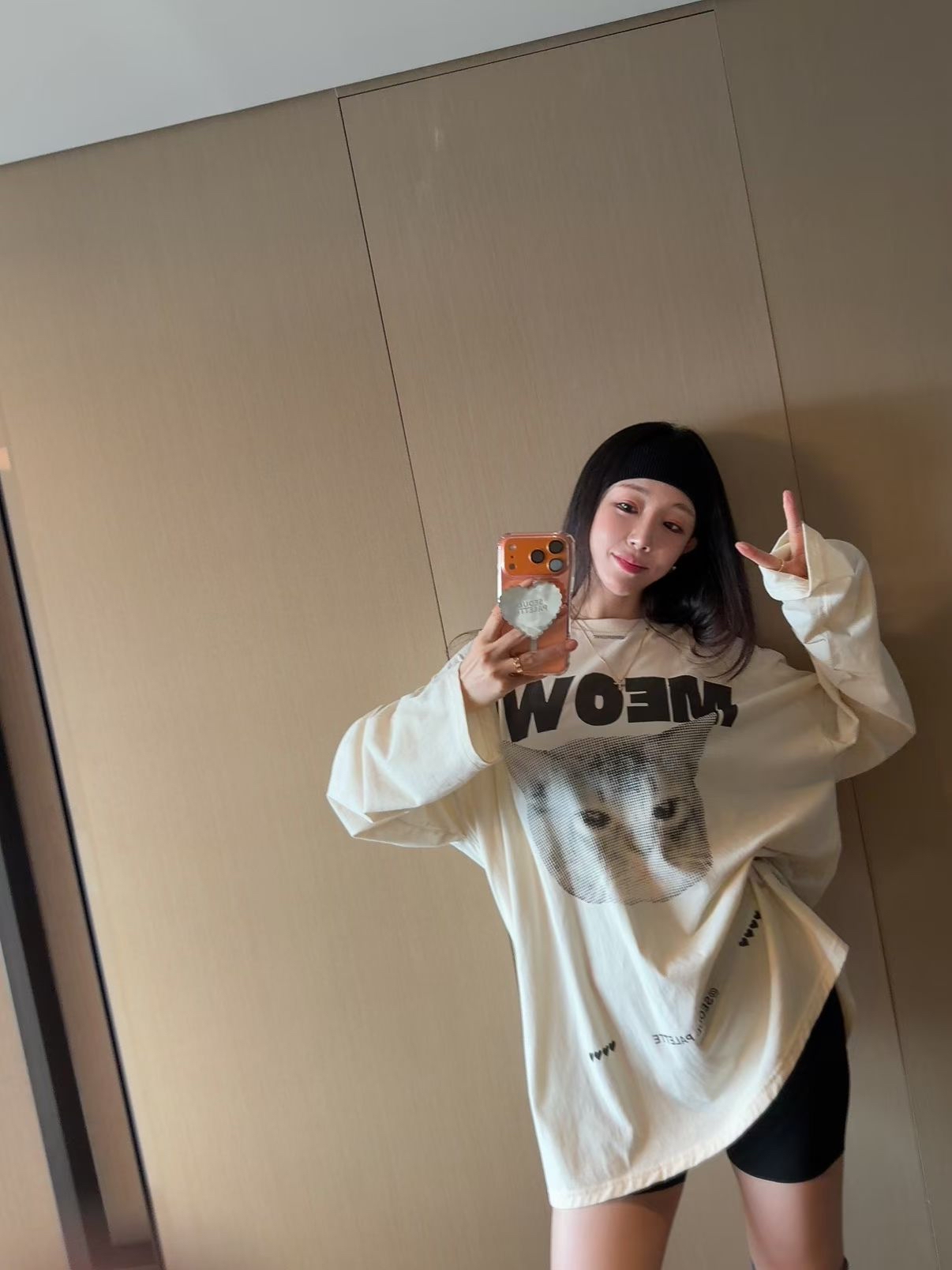 221608 “MEOW!”貓咪長 tee