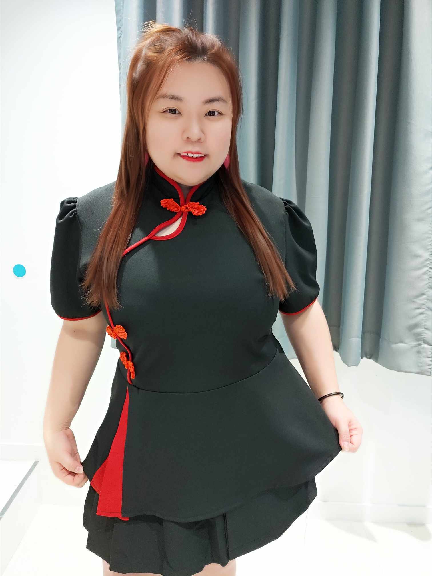 ENB03 拼接衣摆设计盘扣上衣