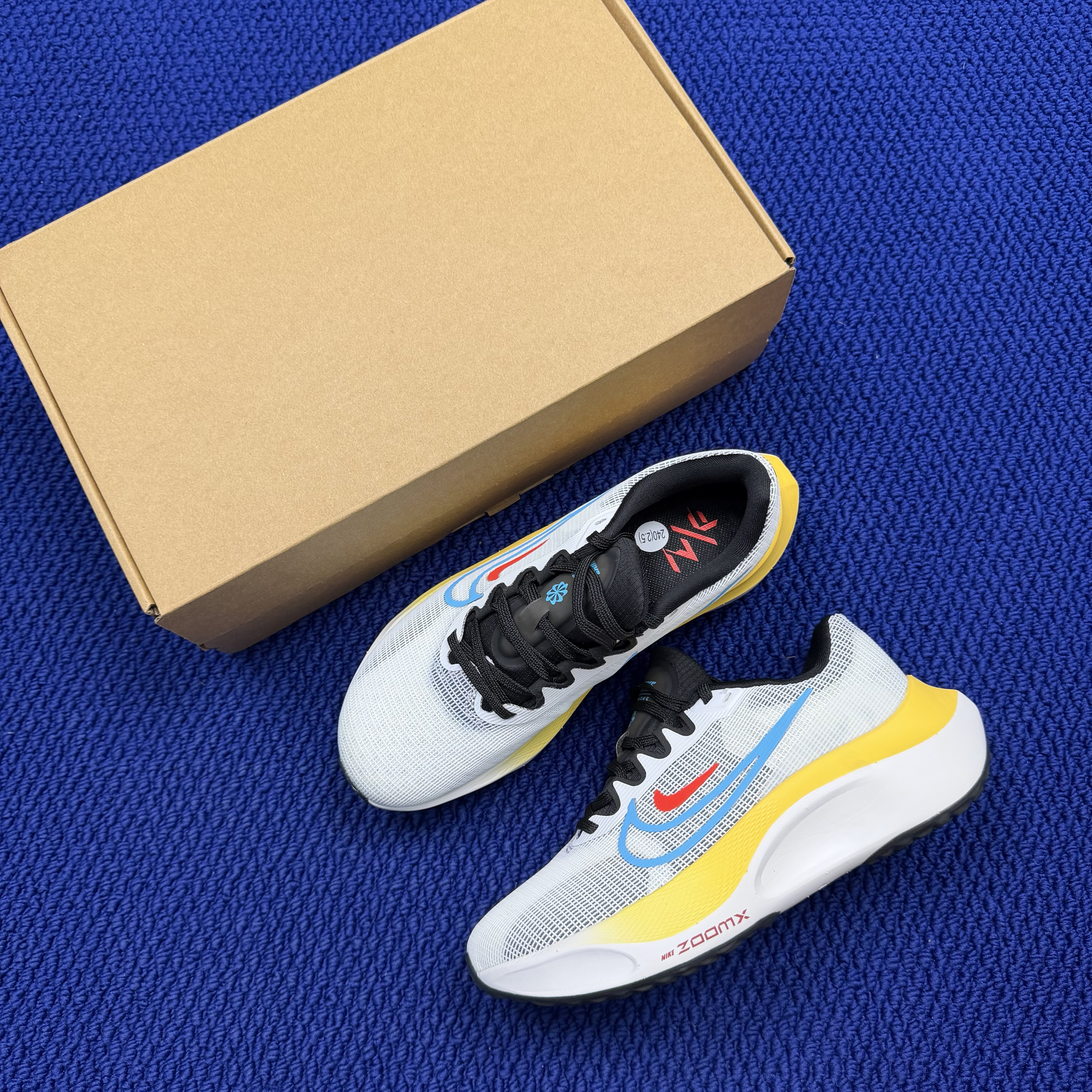 Nike Zoom Fly 5 DM8974-002