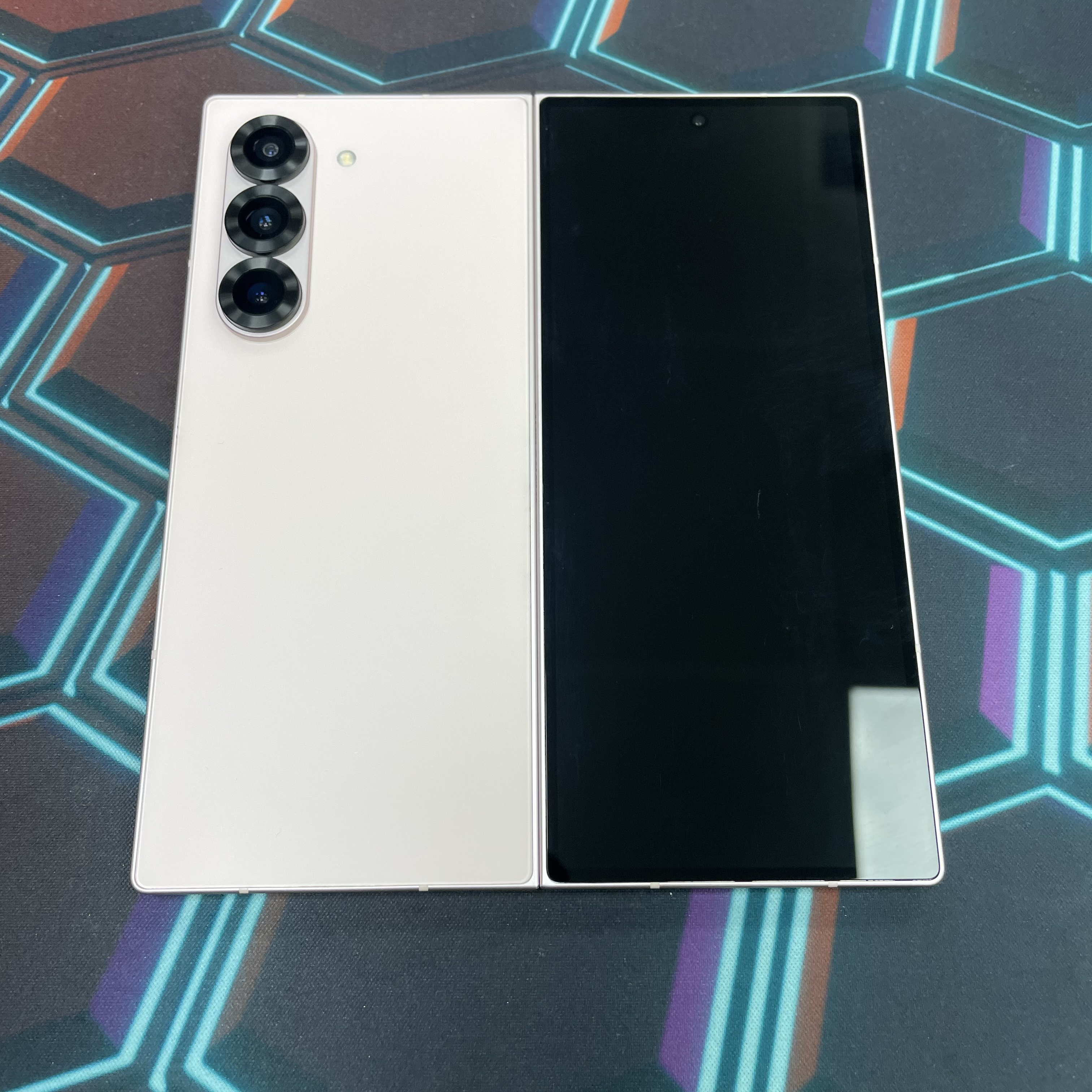 *7712 Galaxy Z Fold 6 勁靚機 12+512GB 粉色 pink