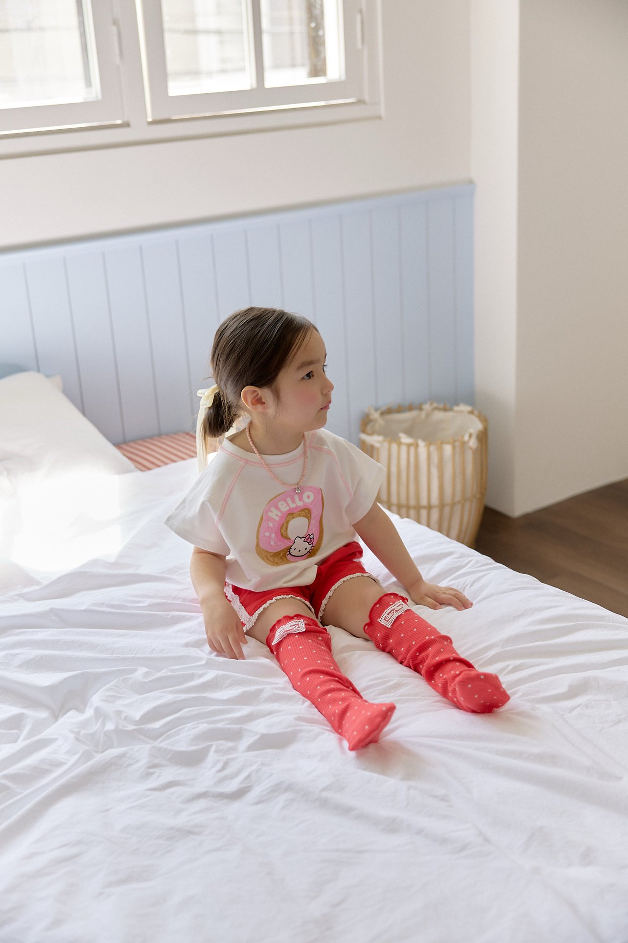Donut Top / Lace Pants
