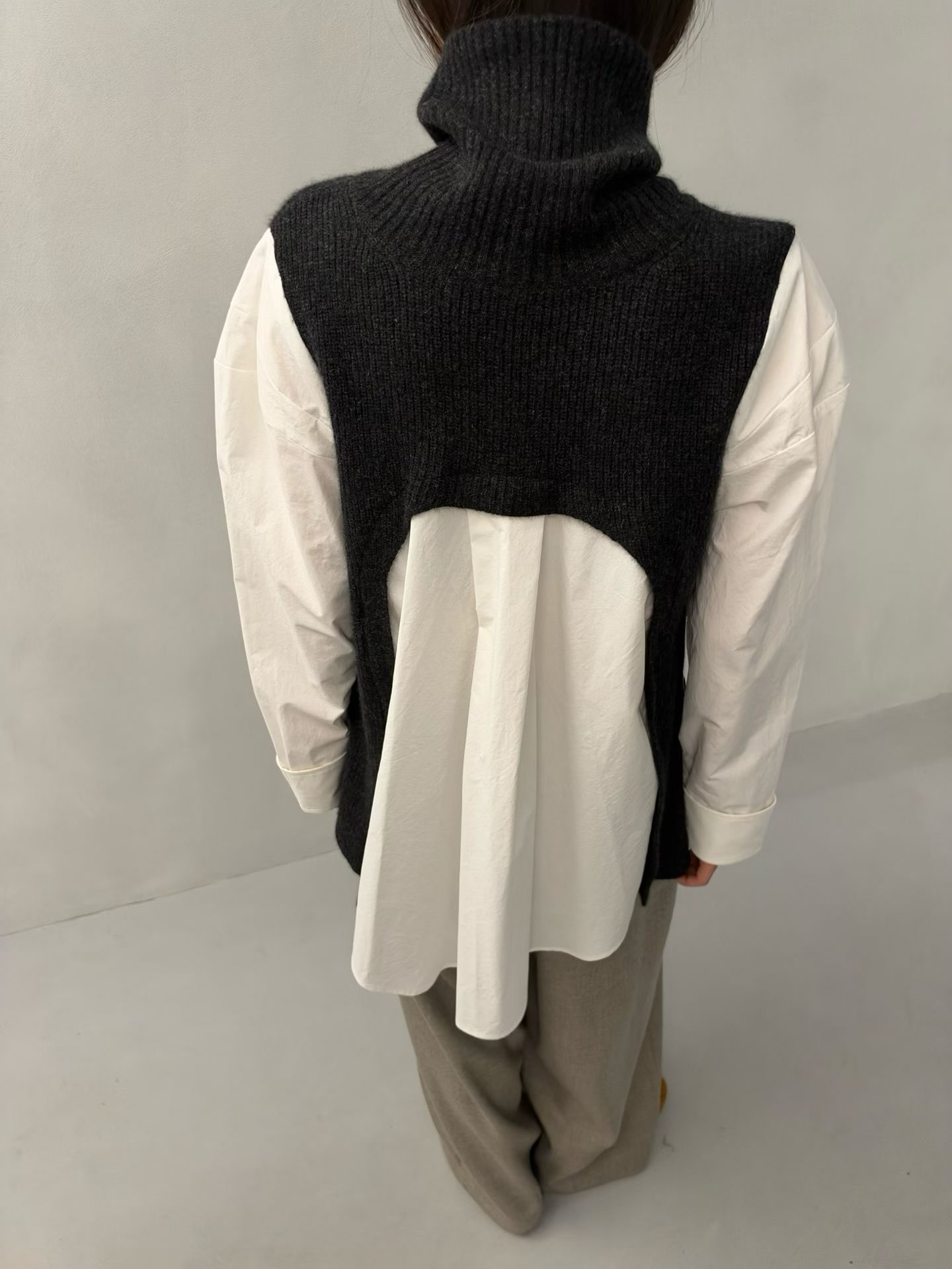 (2026FW) MAISOSNTAFF - TOP