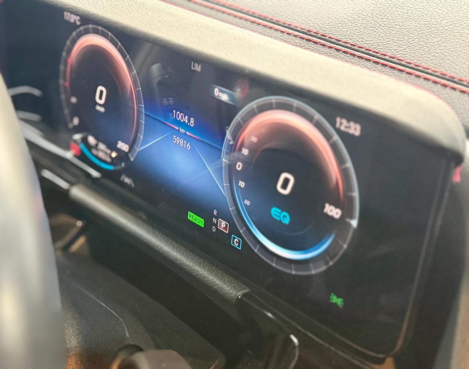 Mercedes-Benz EQA250 AMG 2021