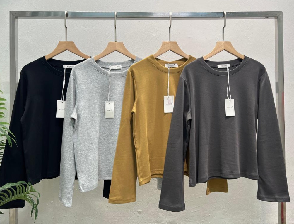 JY04 Round Neck Long Sleeve Tee