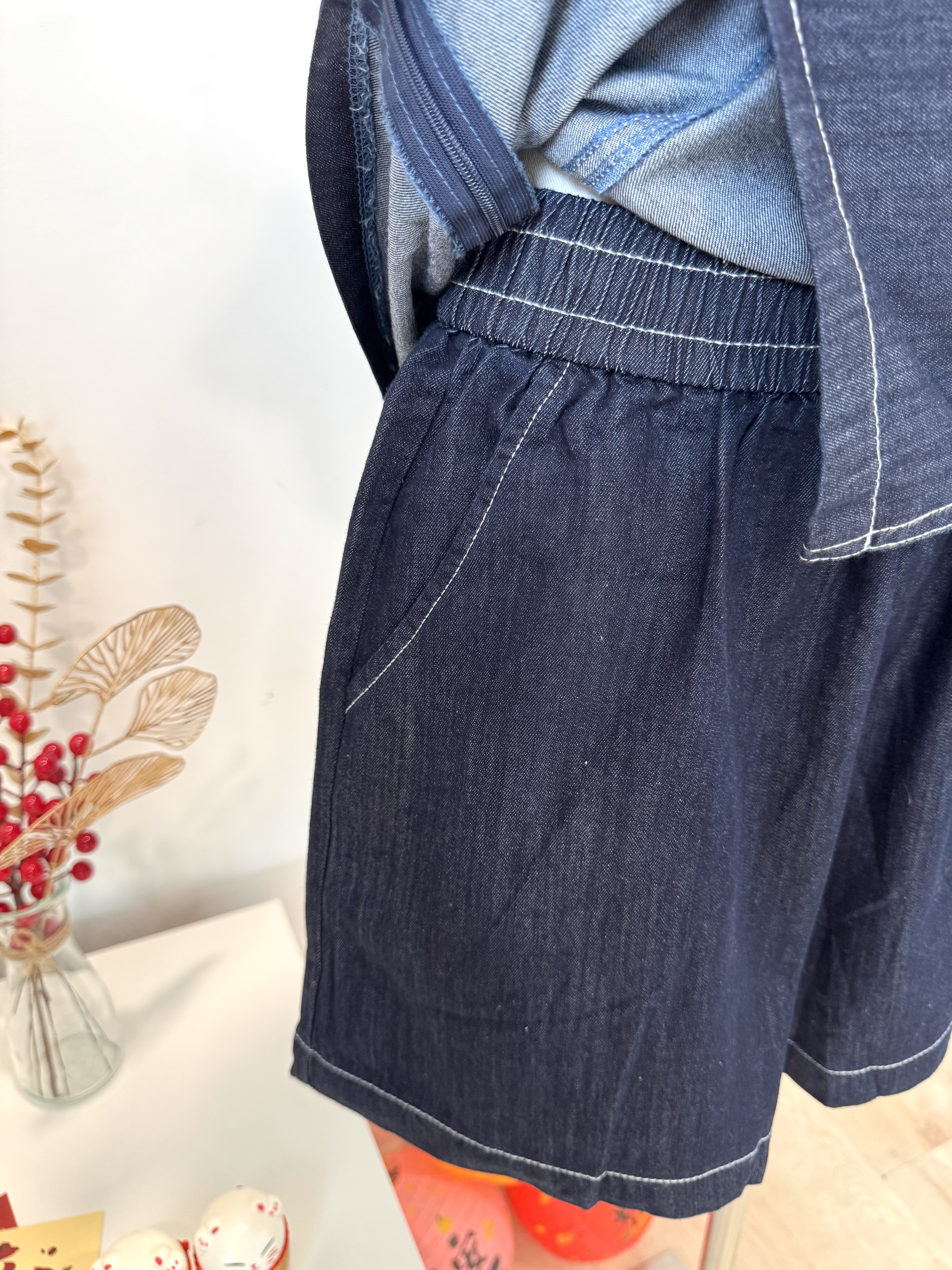 Ru Yi Oriental Denim Set “如.意” 新中式盘扣设计牛仔上衣+短裤套装 (2 Colours)