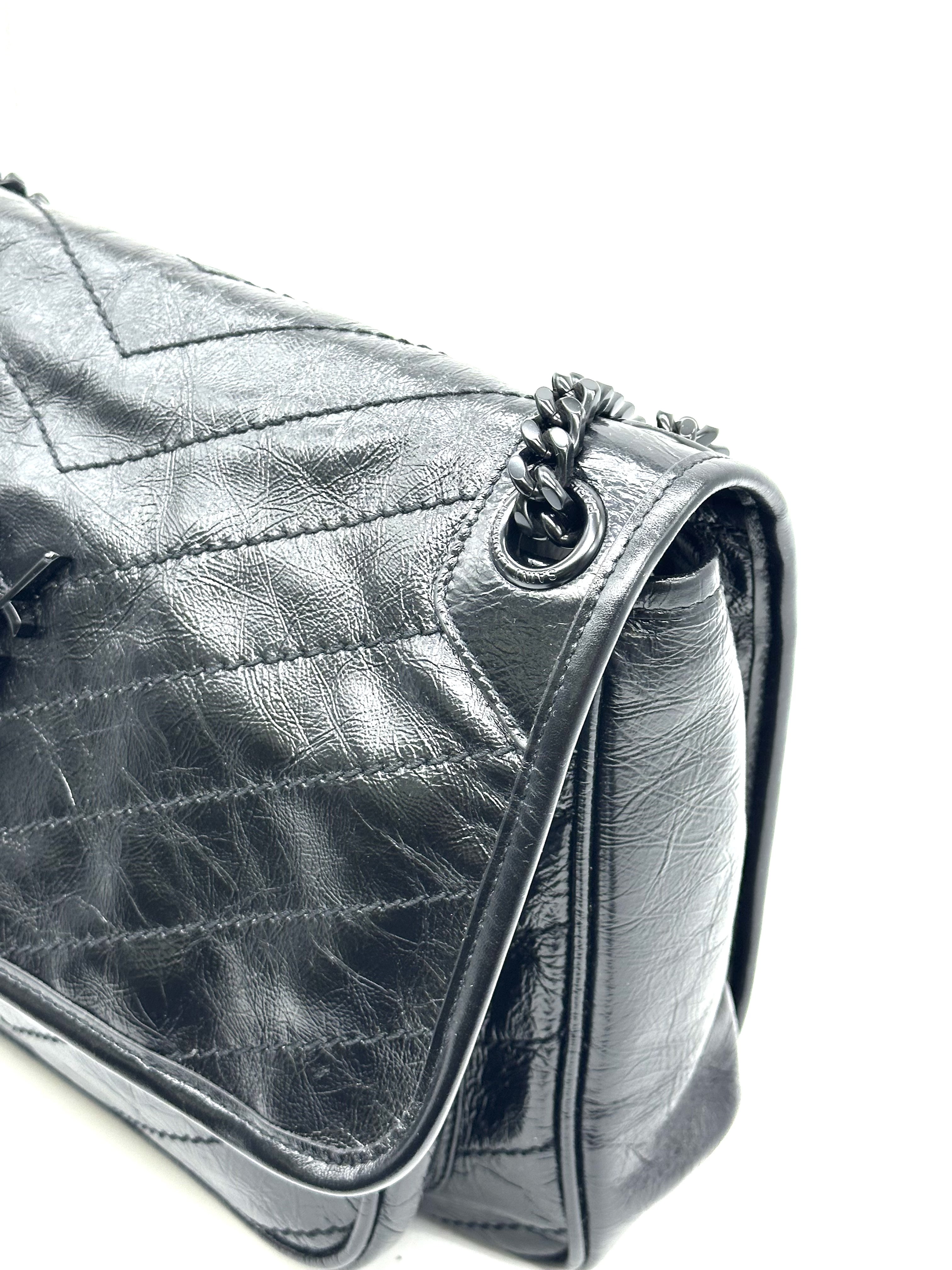 Pre-Owned YSL Nikki / Product Code: 26040909