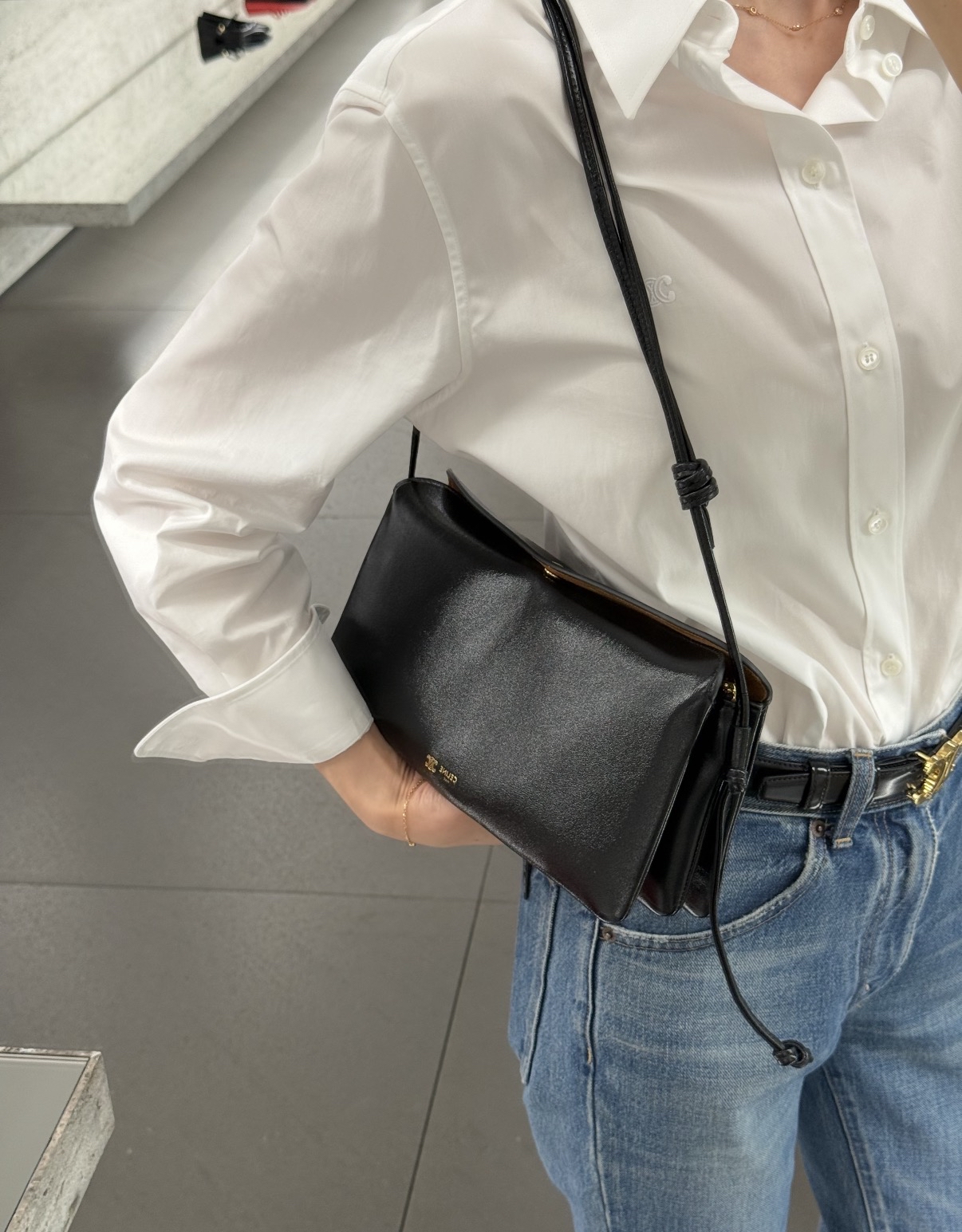限時優惠✨新款🆕訂貨🍒Celine橫版side to side trio bag  容量更高，小小燙金logo✨光澤感羊皮 Size 29.5x13x3.5cm