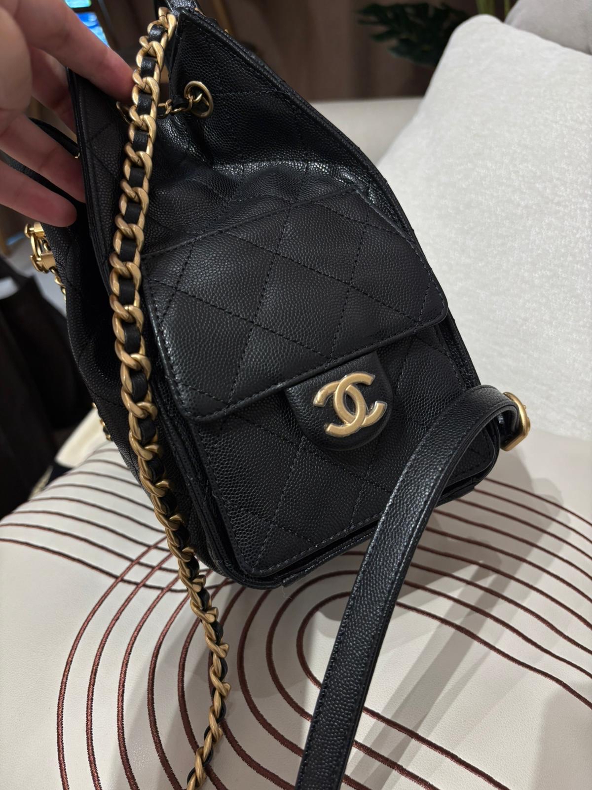 Chanel 25 Backpack 黑色荔枝牛皮金扣 100%Authentic, 98%New ✅晶片✅Dust bag