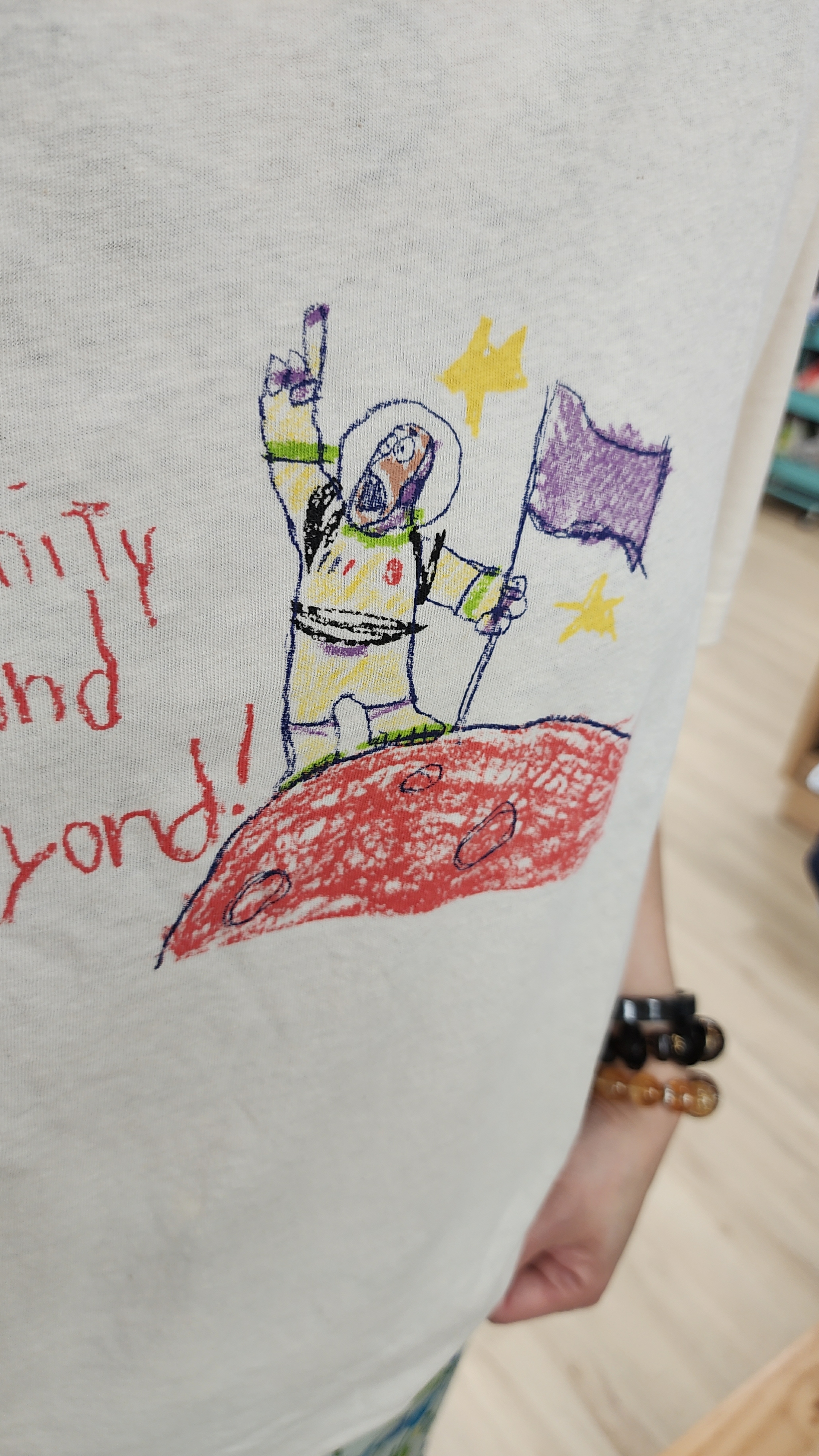 韓國米白仿繪公仔印圖Tee
