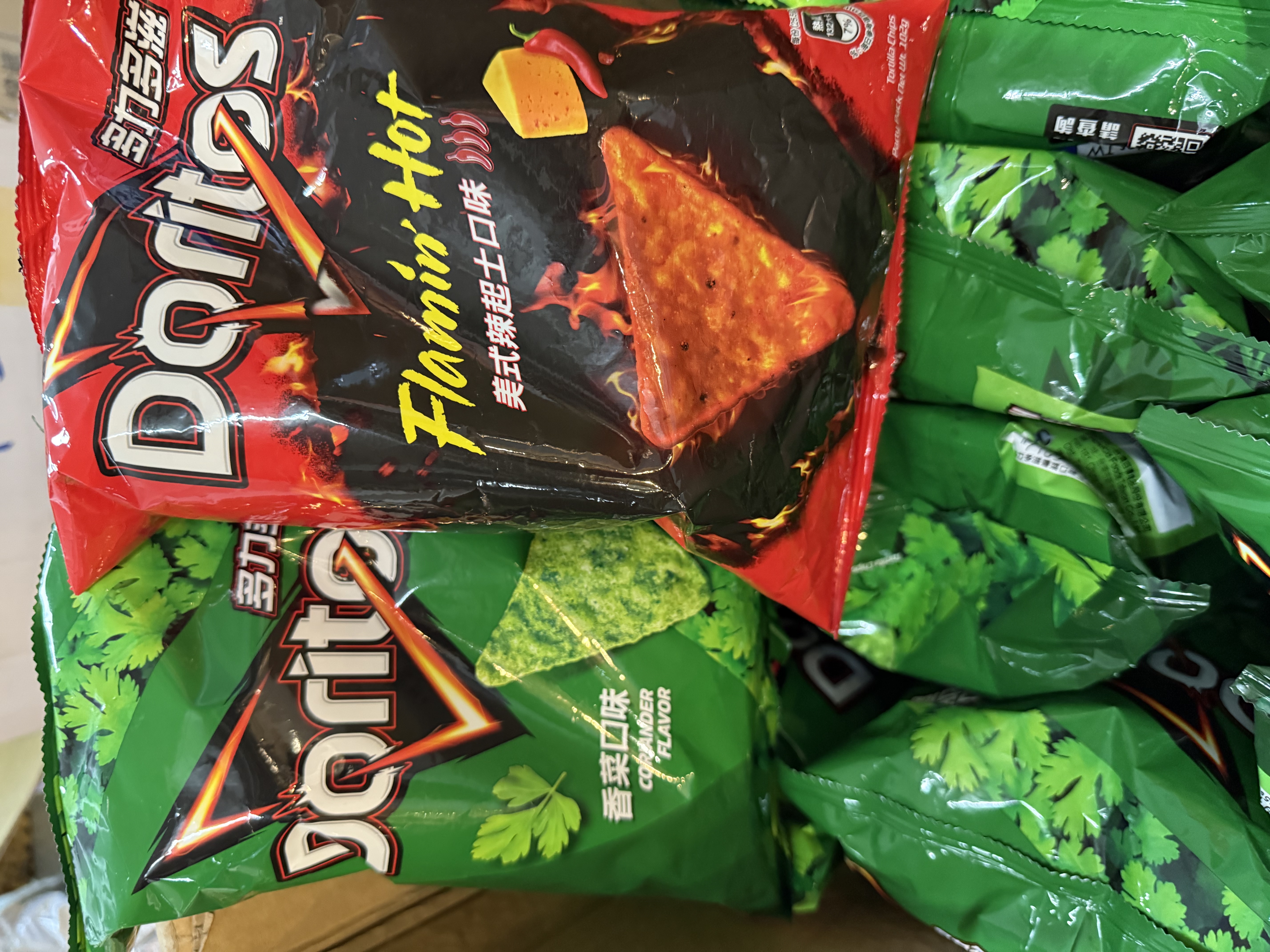 現貨現貨 多力多滋香菜口味玉米片102g 美式辣芝士口味 102g