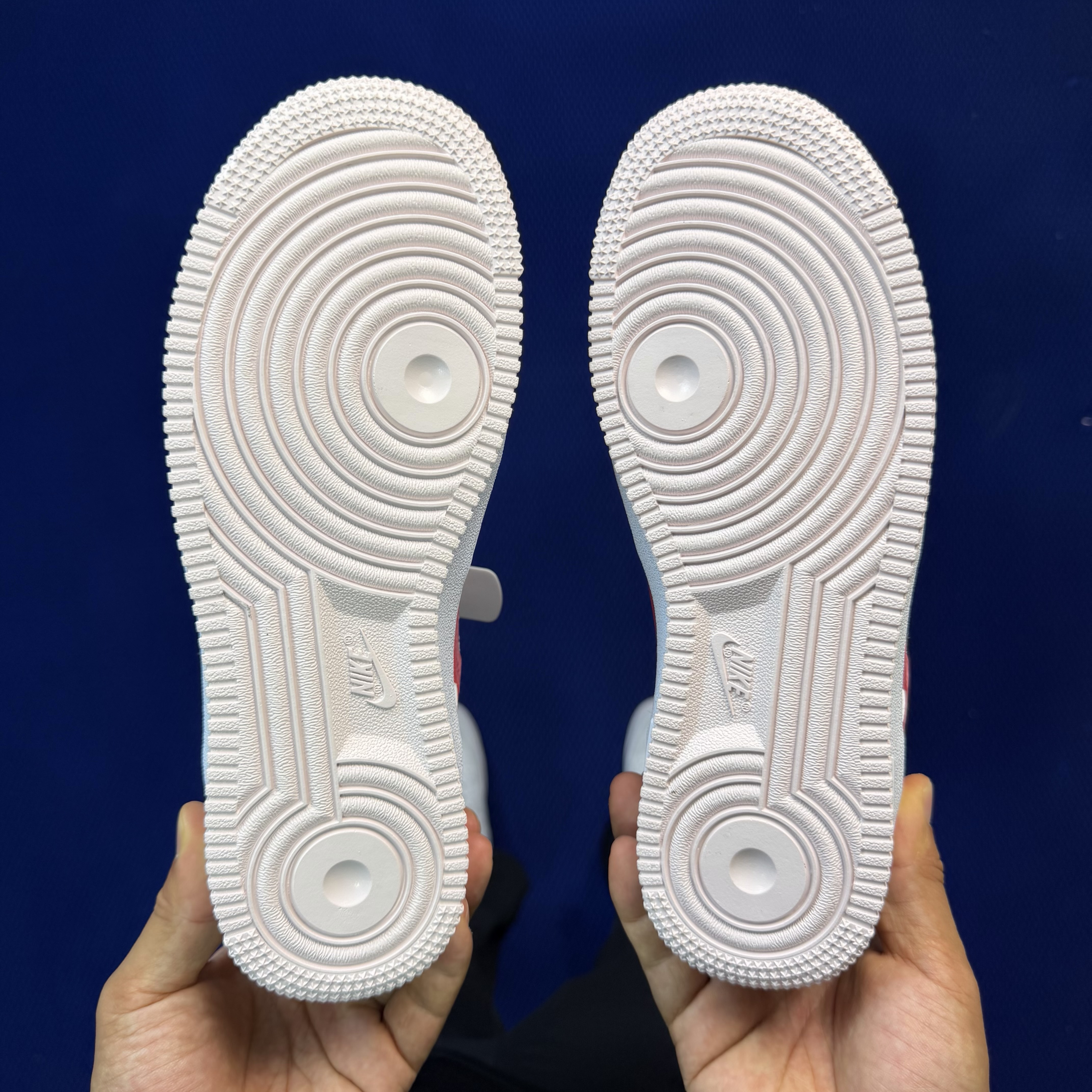 Nike Air Force 1 Low IO8755-600