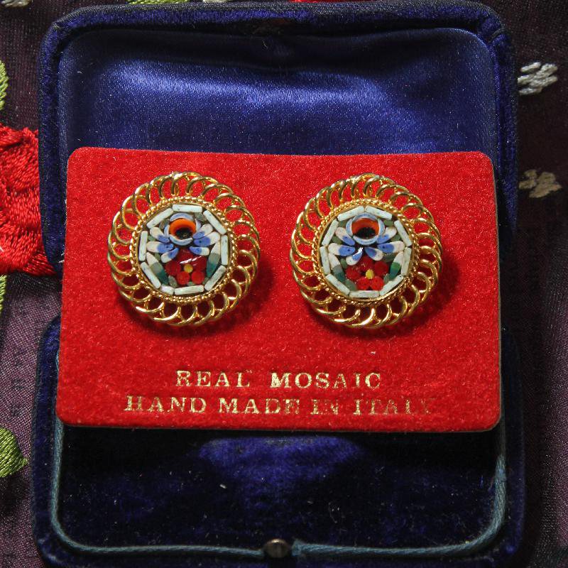 1960S VINTAGE ITALIAN MOSAIC ROUND SWIVEL FRAME CLIP EARRINGS - WHITE(FA301)