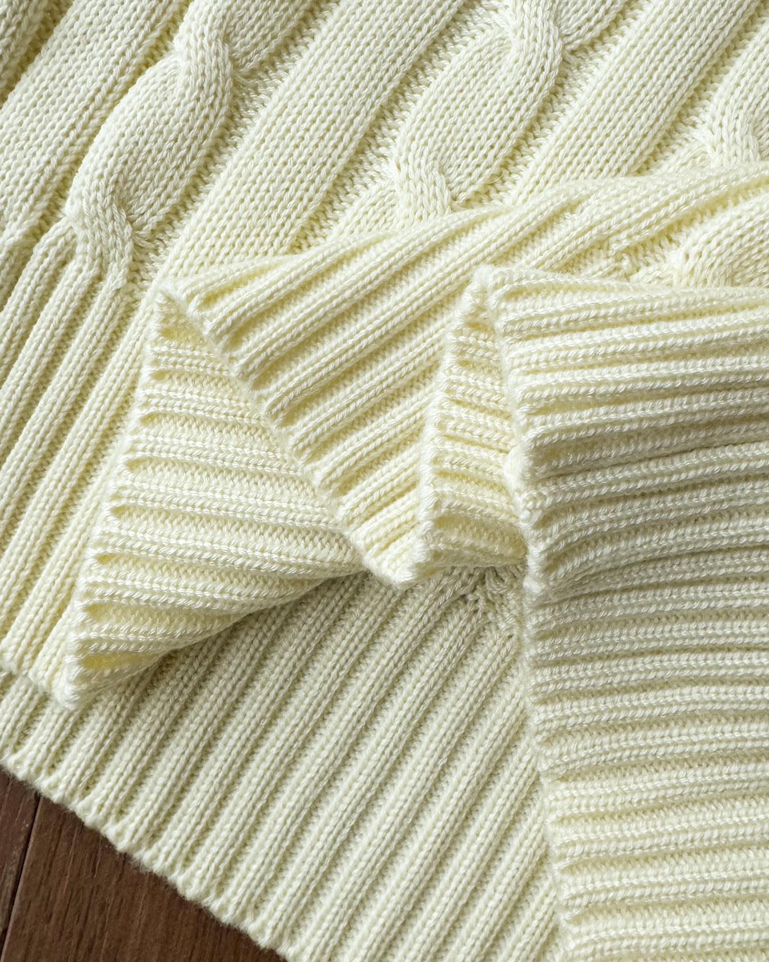 $188件。2件起$ 180件。💗💛【R alph L auren 拉夫勞倫 麻花針織短袖】