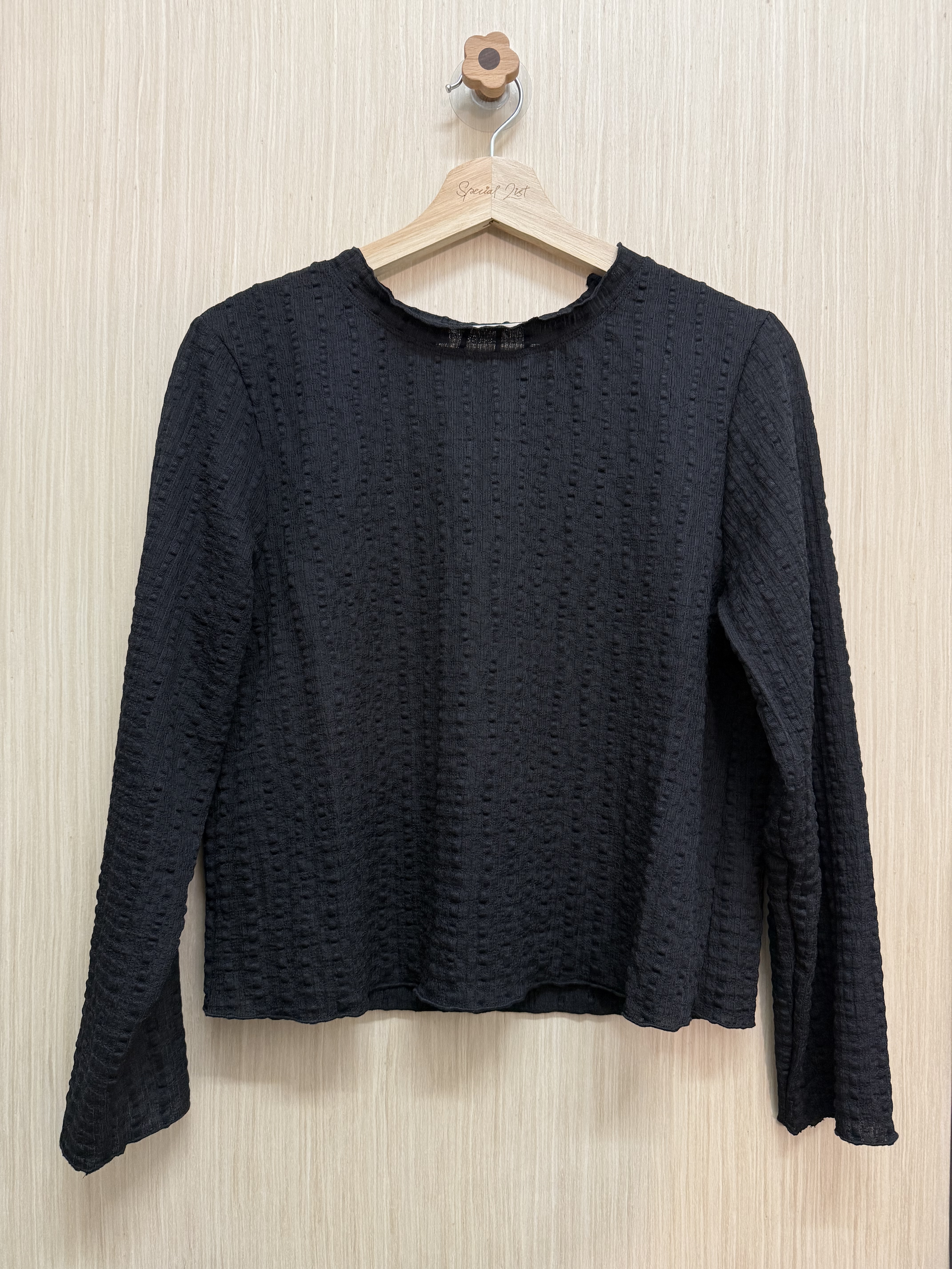 𝐛𝐮𝐛𝐛𝐥𝐞花邊領𝐭𝐨𝐩