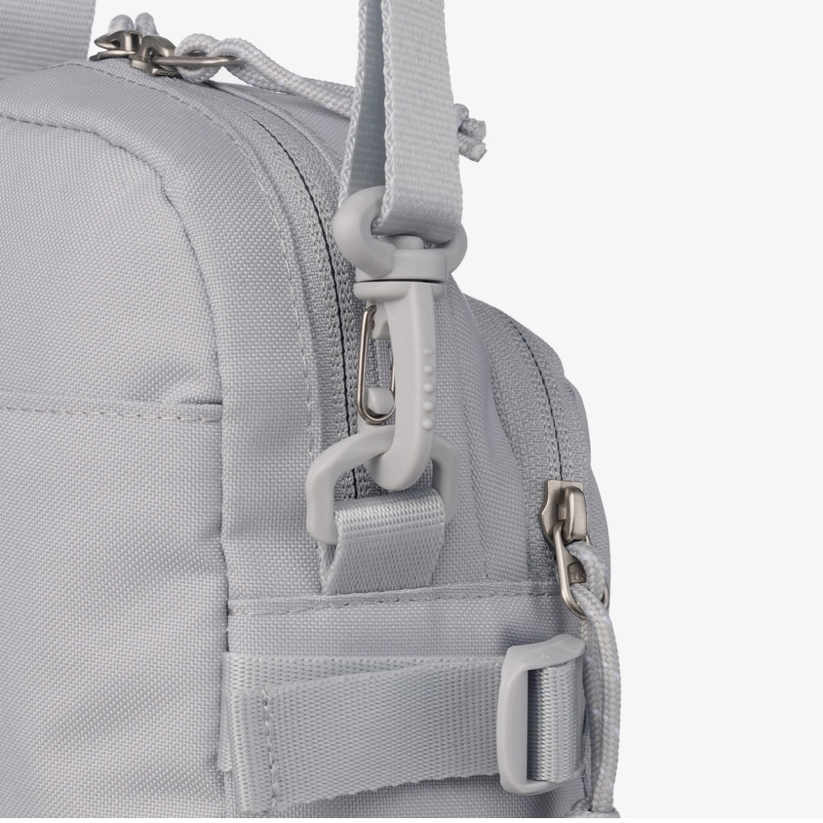 【預訂】 THE NORTH FACE White Label 標準小斜孭袋