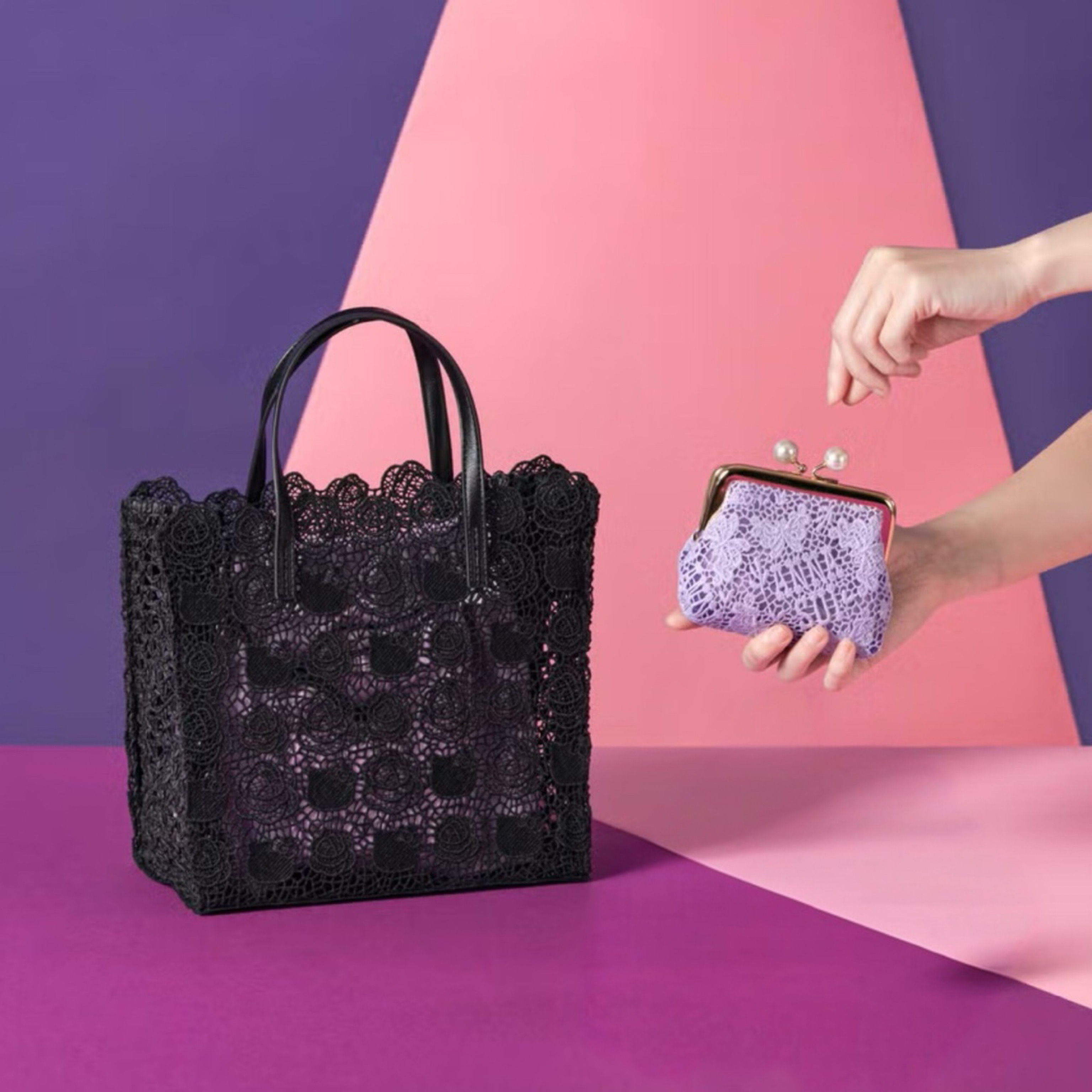 （約4月下旬到貨） 🇹🇼台灣超商限定ANNA SUI× Sanrio 限量托特編織蕾絲包💕