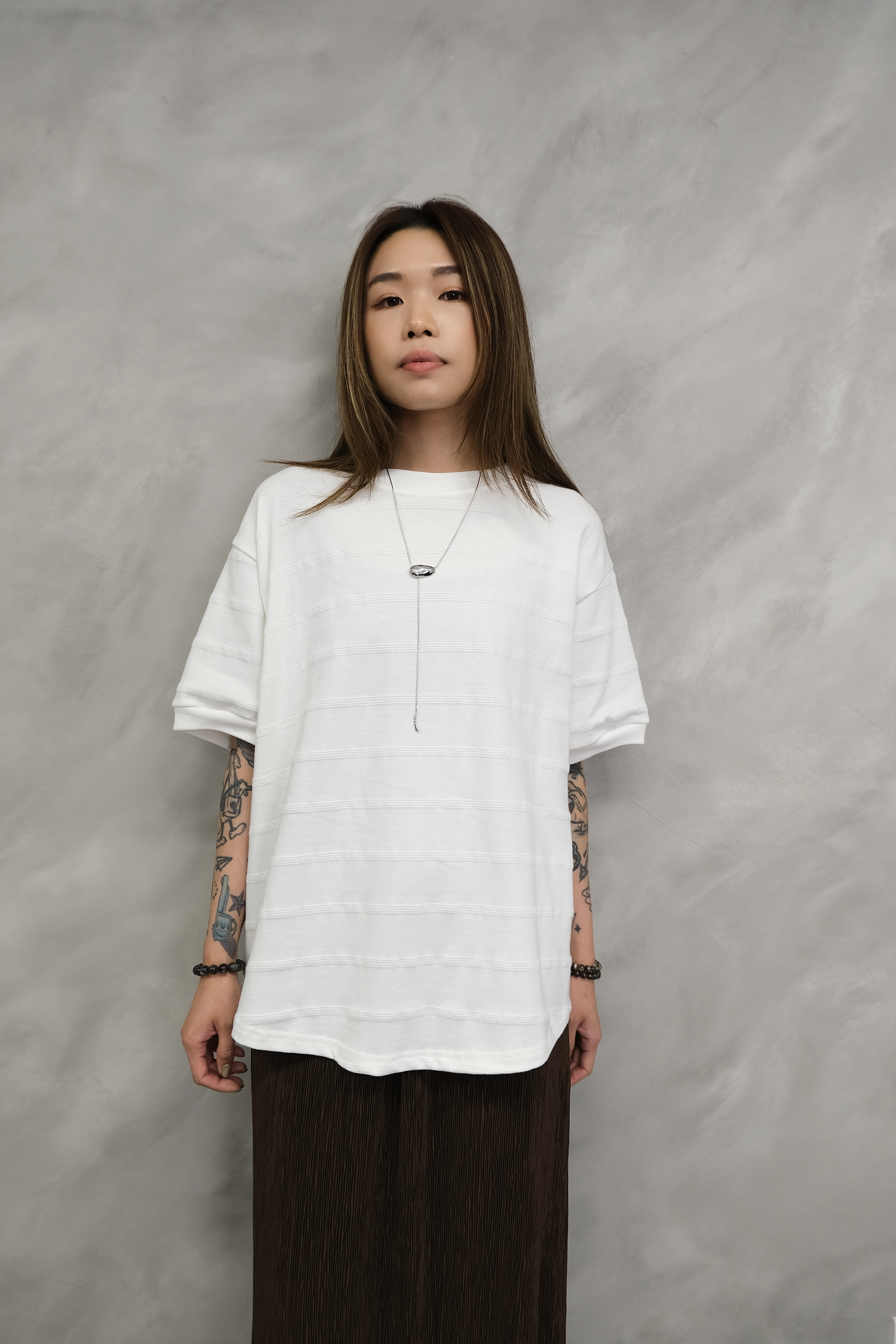(Unisex )Tonal horizontal texture tee #top30