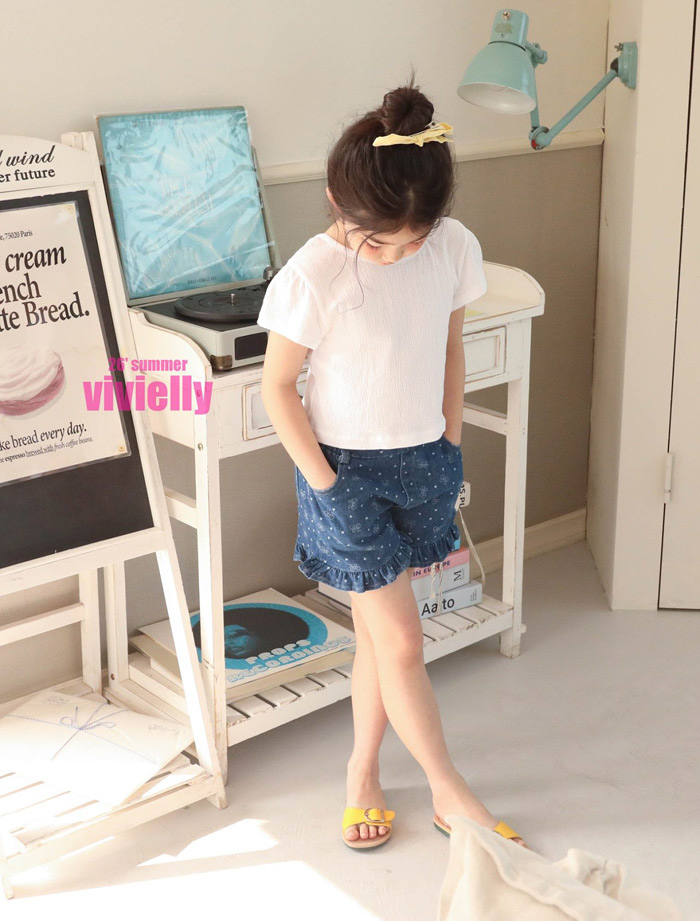 🇰🇷Vivielly tee