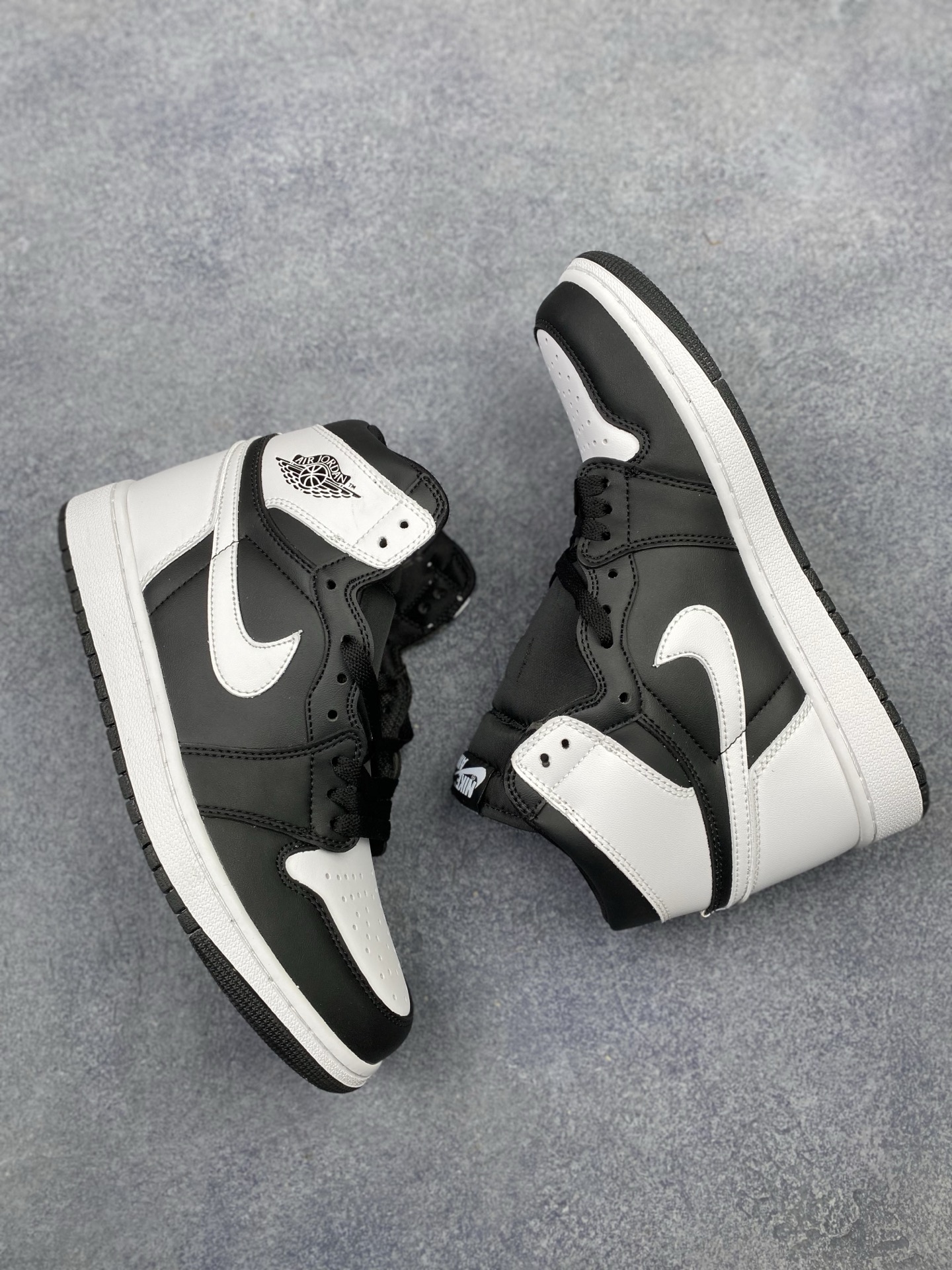 Nike Air Jordan 1 Retro High OG