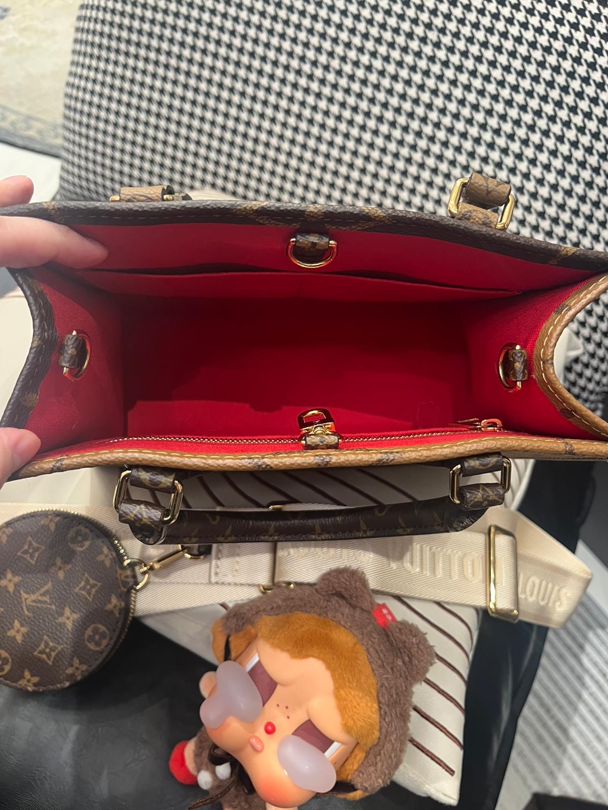 未使用品 Lv On The Go PM M46373 Monogram Reverse 100%Authentic, Unised ✅Coin purse ✅nfc✅dust bag ✅可調節肩帶✅box