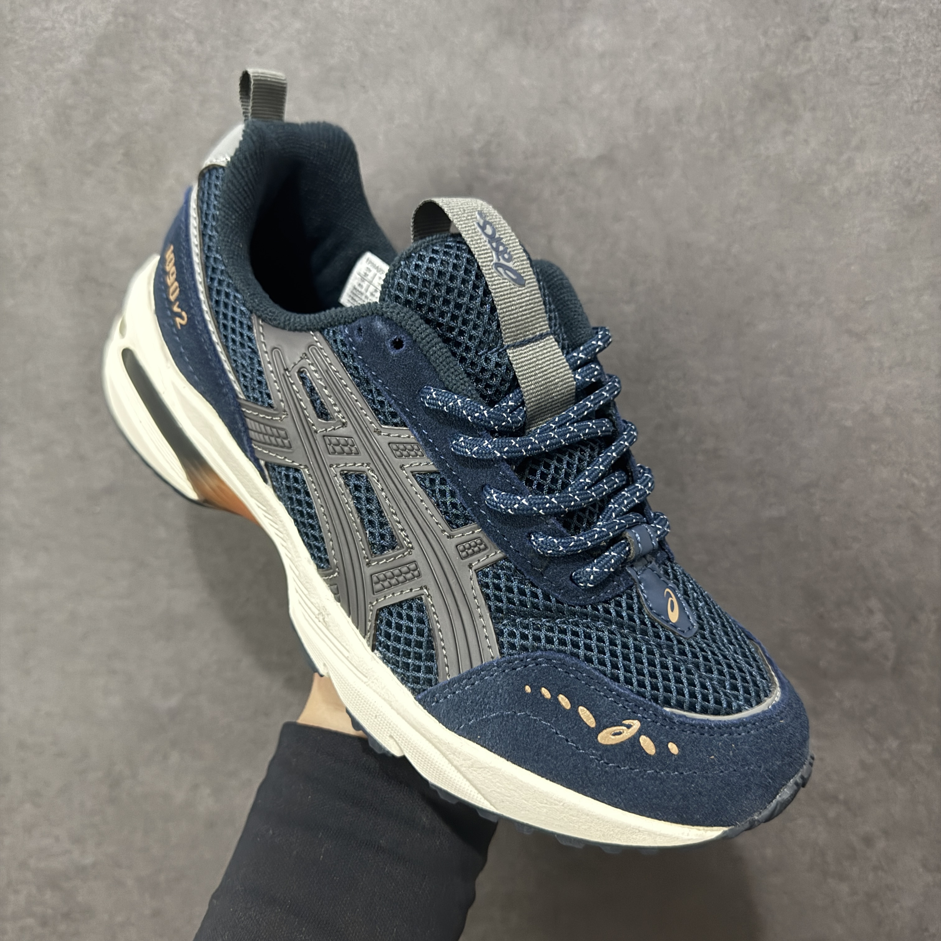 Asics GEL-1090v2 1203A224-400