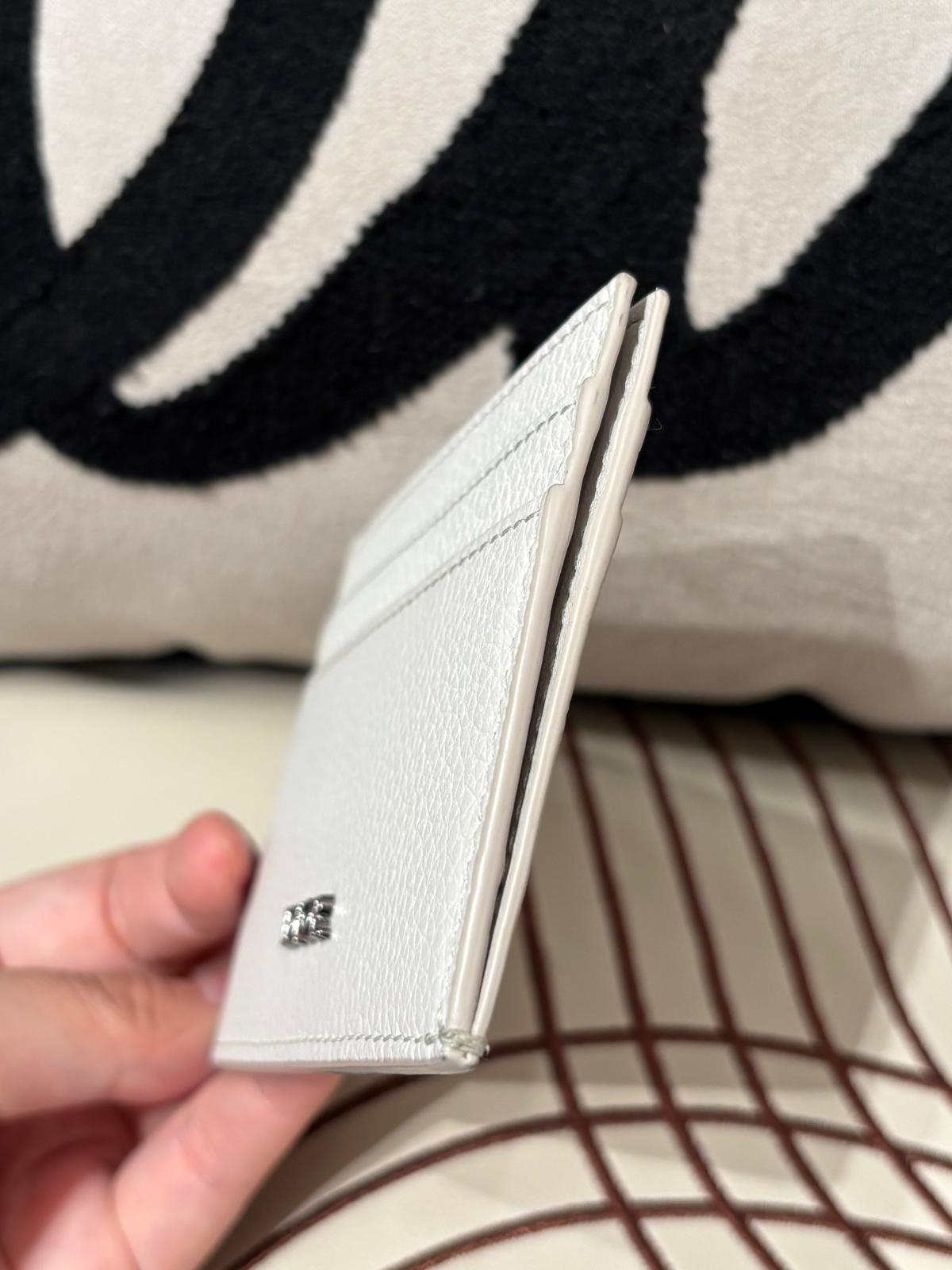 Dior card holder grey 100%Authentic ,99%new✅dust bag ✨✨專門店售價$3800 ✨✨  