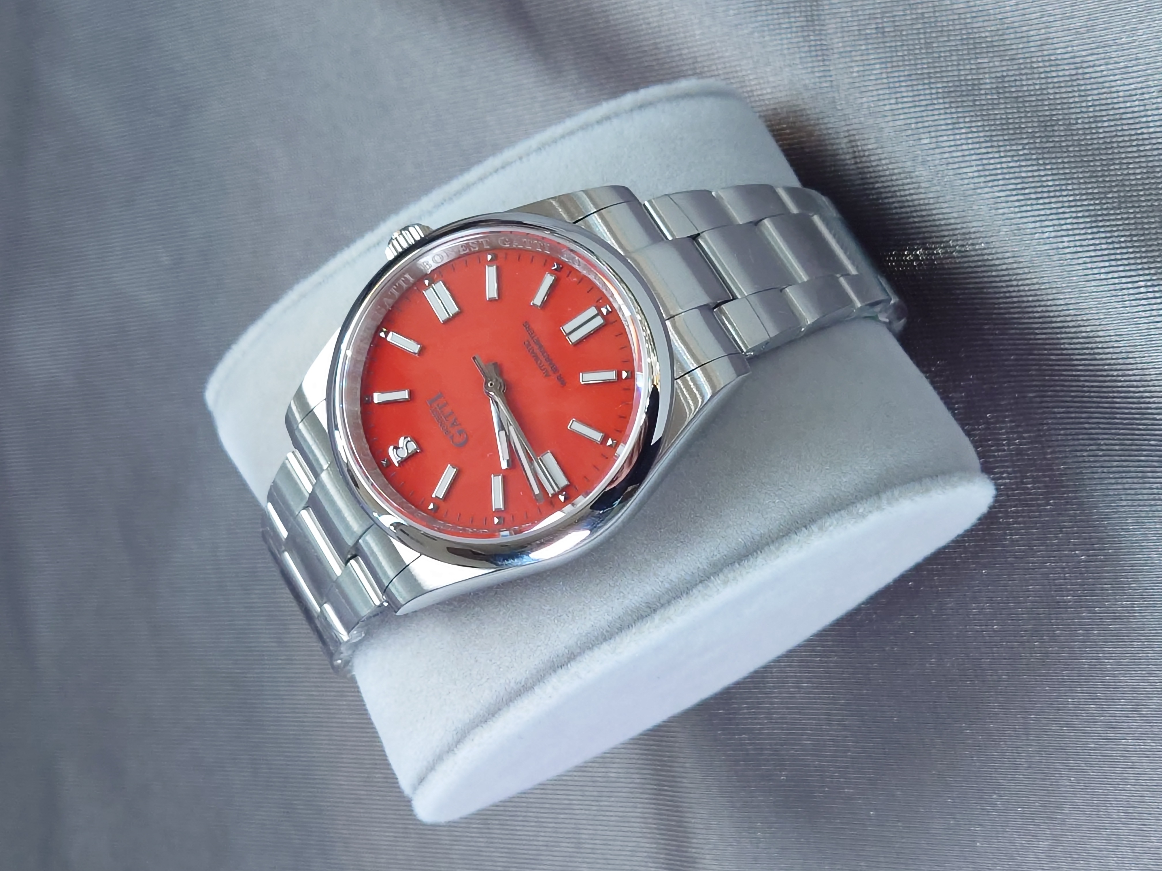 Bonest Gatti 隱藏錶面馬年特別版動錶 BG8015-S4 橙