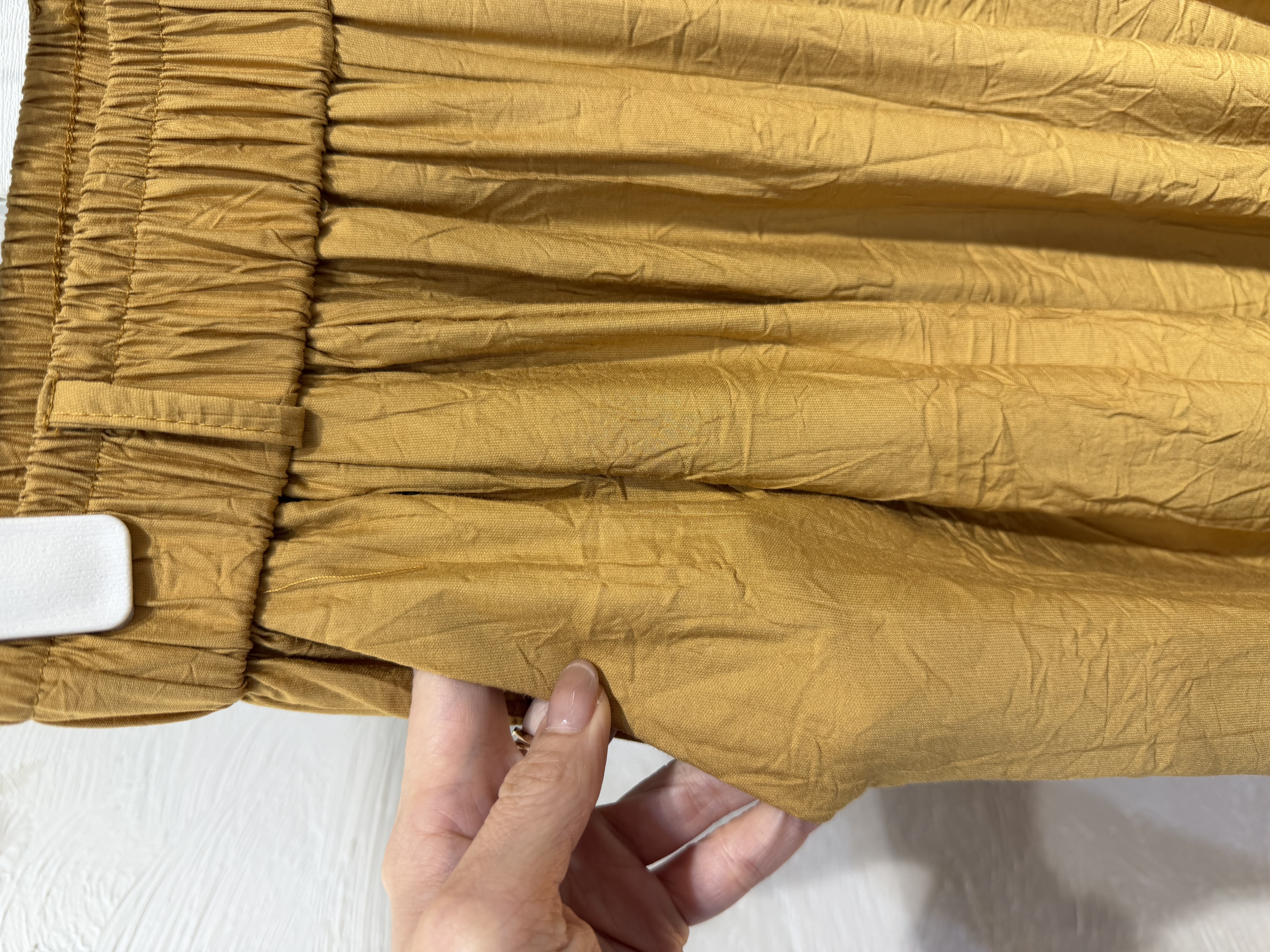 Sale‼️‼️超舒服‼️皺褶寬鬆休閒褲