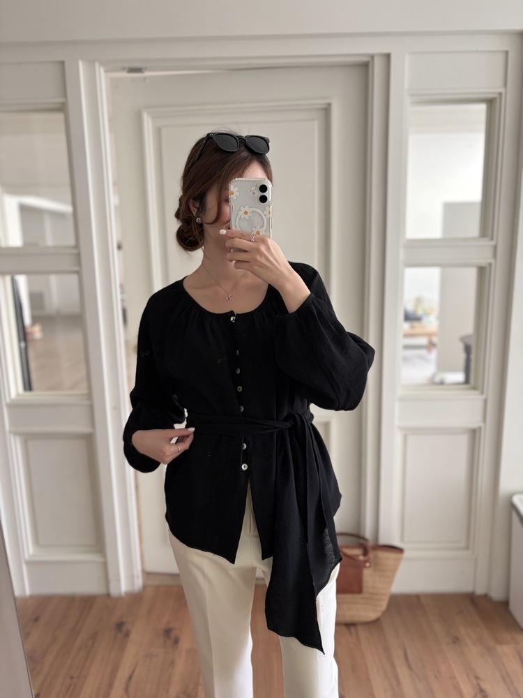 Eloise Tie-Neck Blouse (Black)