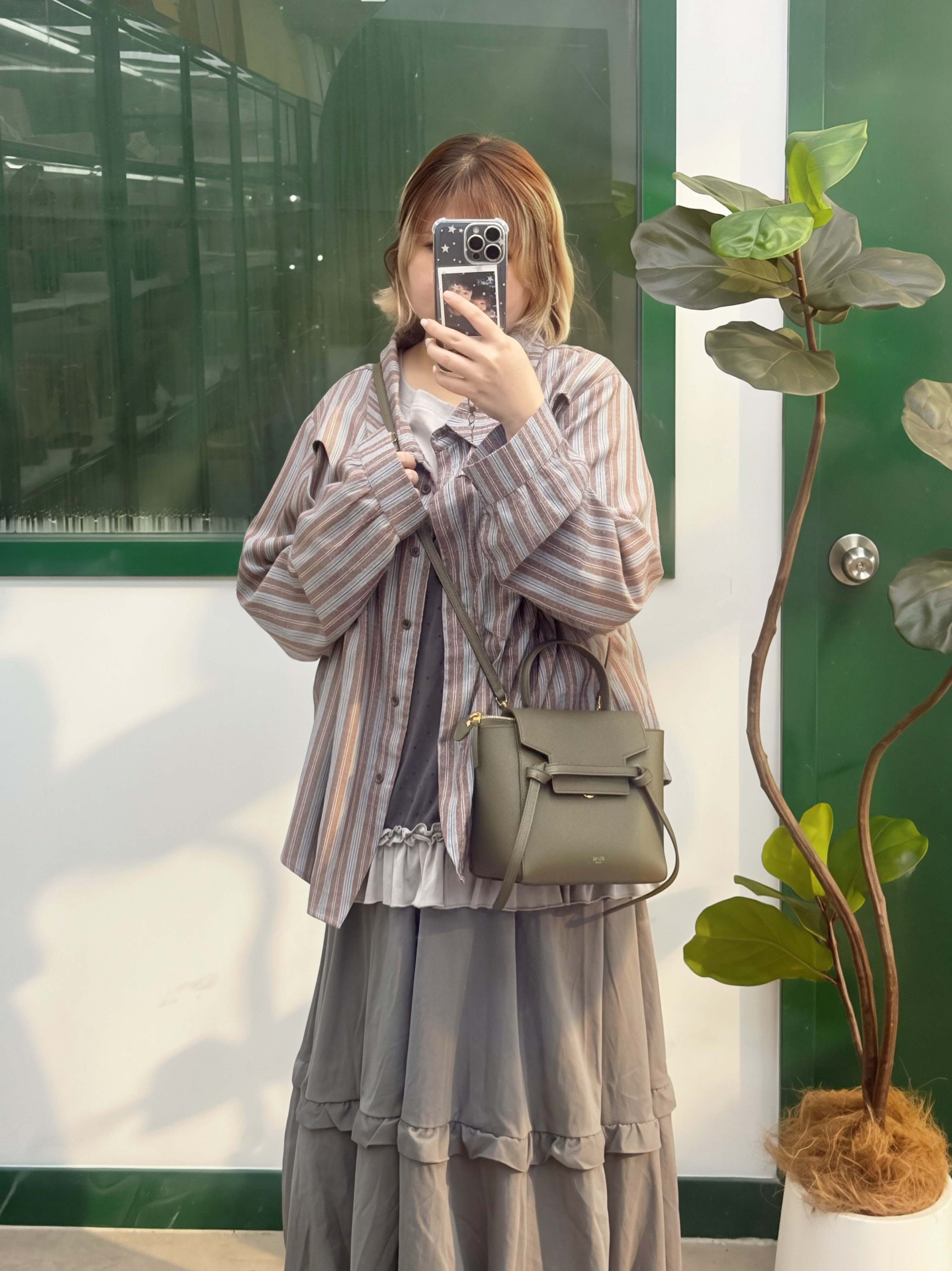 Celine👜 PRE OWNED 🛍️💚Belt Nano軍綠色金扣 有塵袋💼 