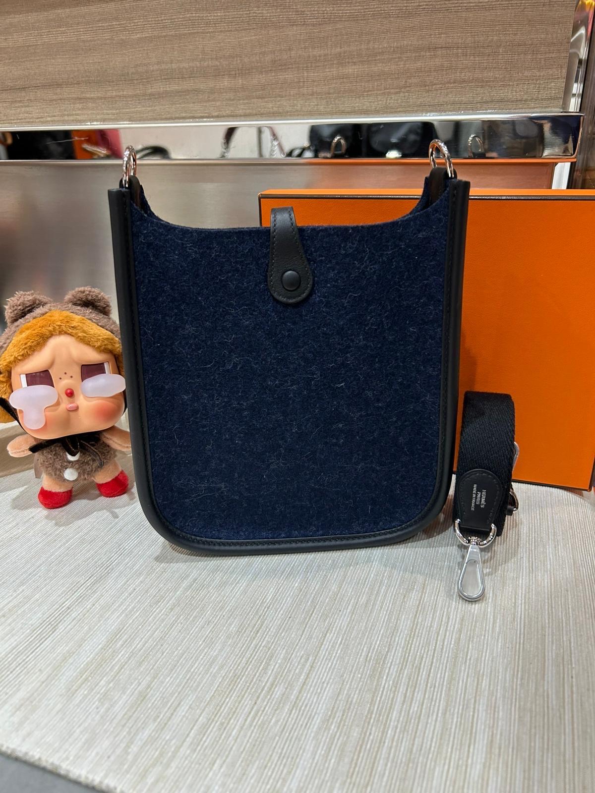 全新 HERMES Mini Evelyne 16 ,2Z 午夜藍 Bleu Nuit牛皮 Feutre 羊毛氈銀扣,STAMP Z , 100%Authentic,全新未使用品 ✅收據✅dust bag✅box 