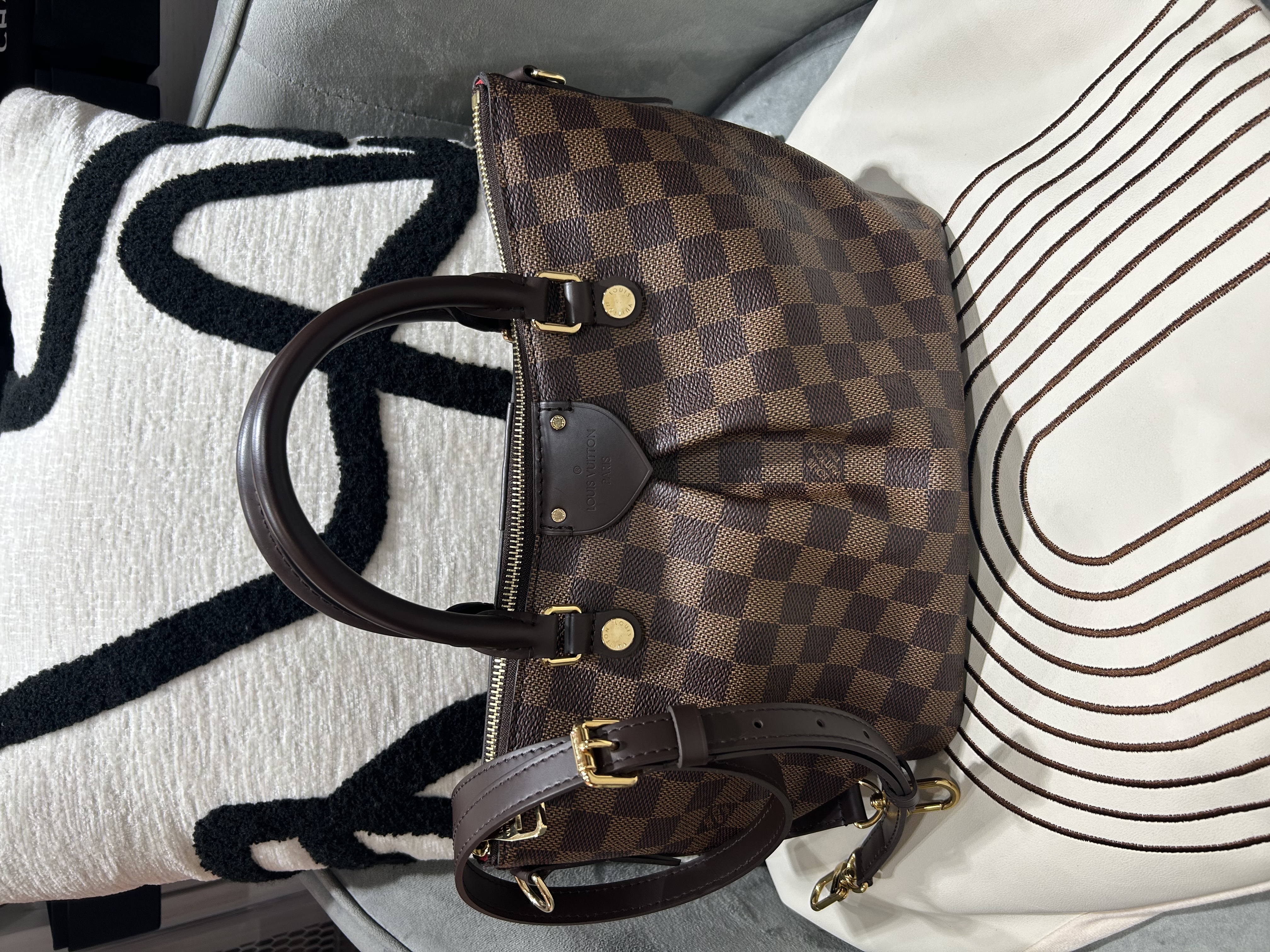 LV Damier Ebene Siena PM 2Way Bag 100%Authentic, 98%New ✅Strap✅Dust bag