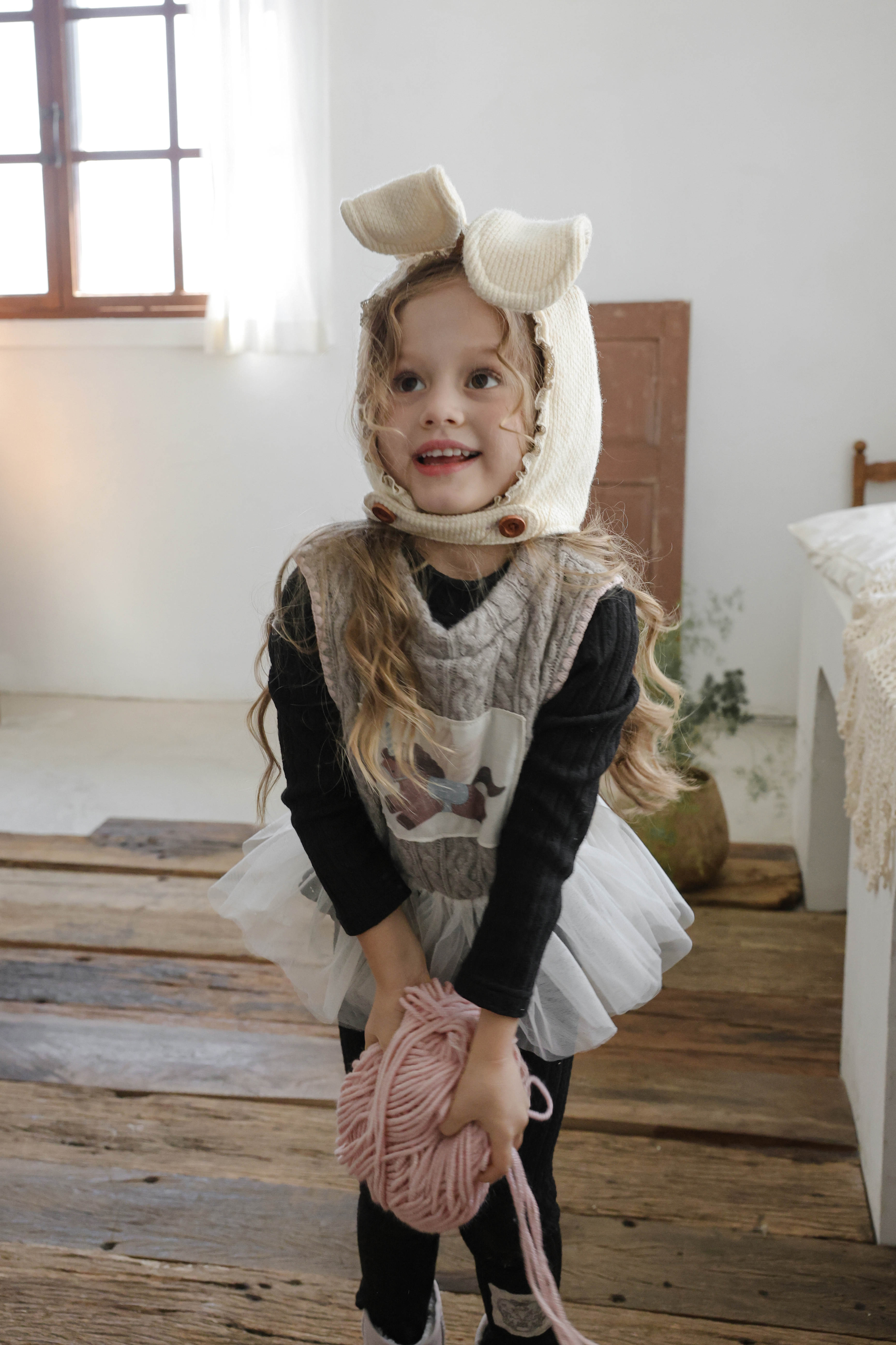 FLO | Pony vest 
