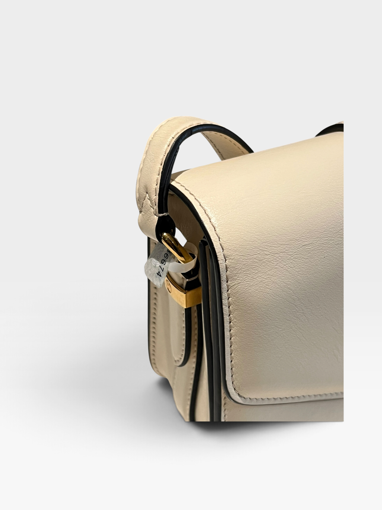 Pre-Owned LV Smooth Calfskin LV Pont 9 shoulder bag / Product Code: 091804