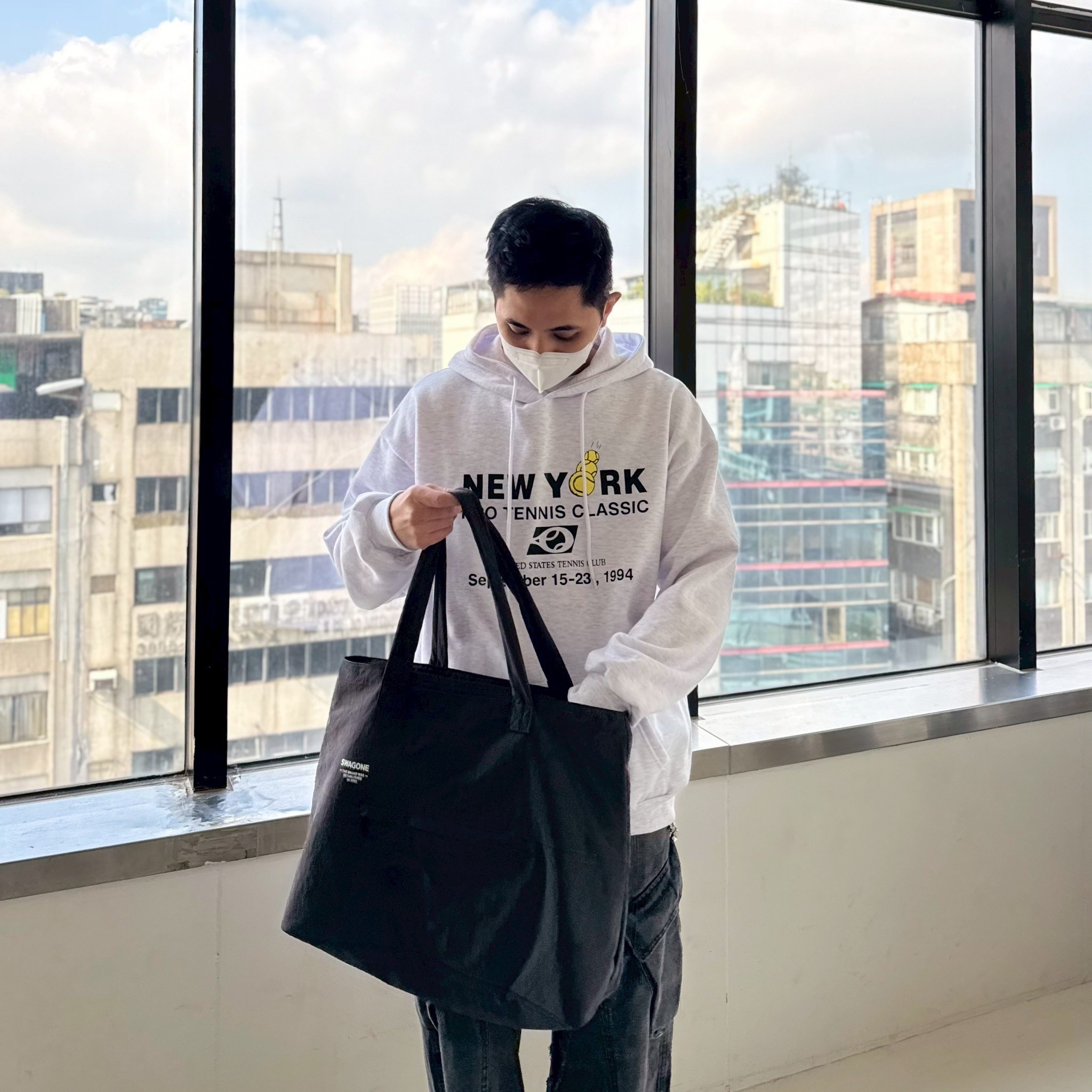 [預訂]街頭運動感New York有帽衛衣