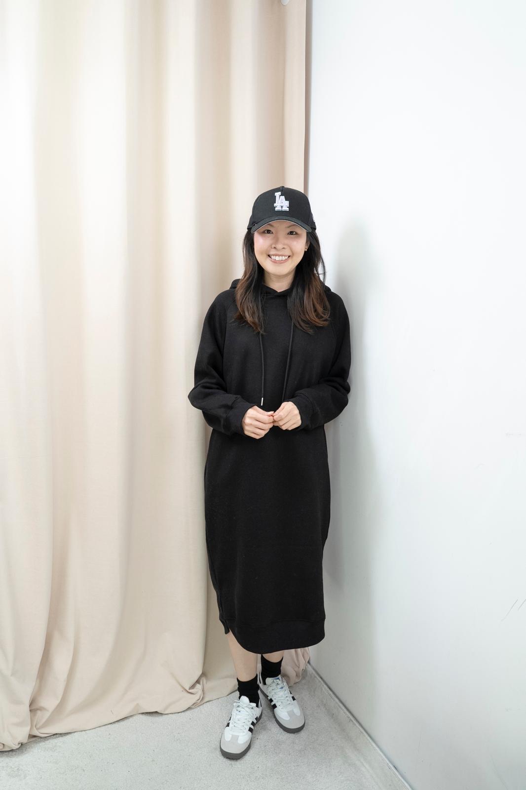 加絨有帽衞衣連身裙（黑色）