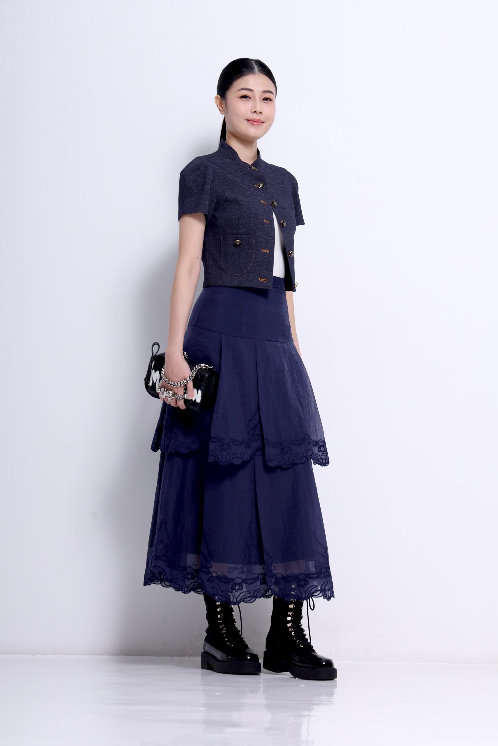 CS1420 EMBD LACE LAYERED SKIRT