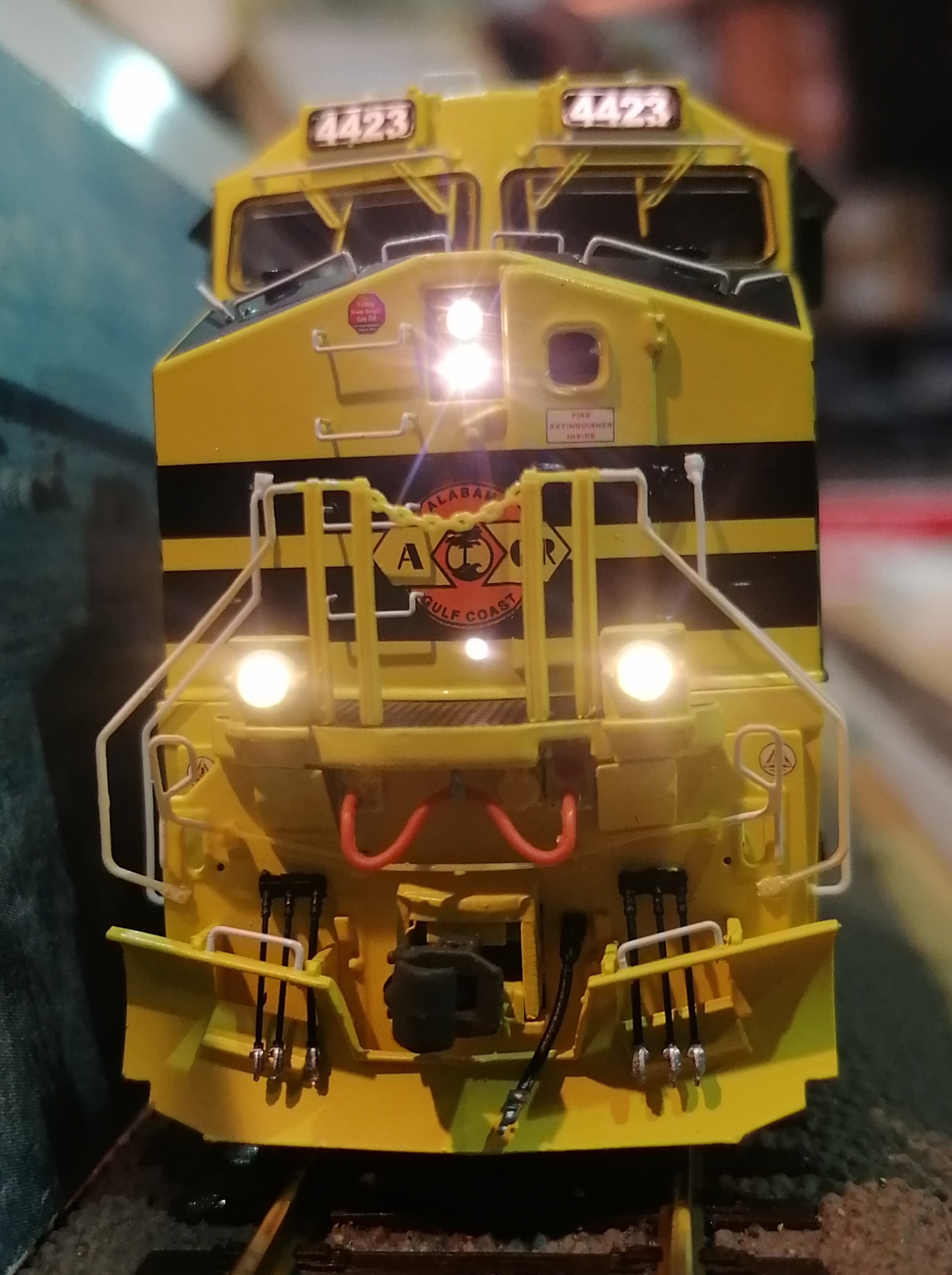 DASH 9-44CW, Alabama & Gulf Coast/Honoring Veterans #4423