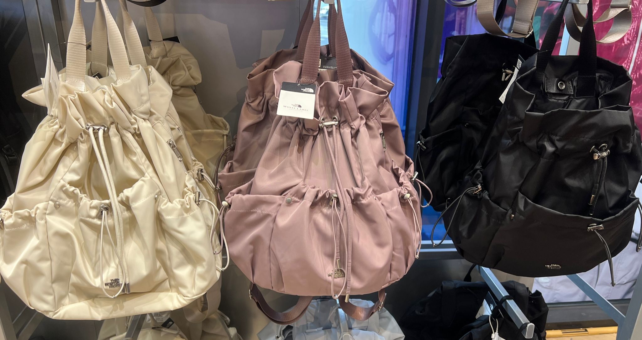 The North Face 背囊/手挽袋