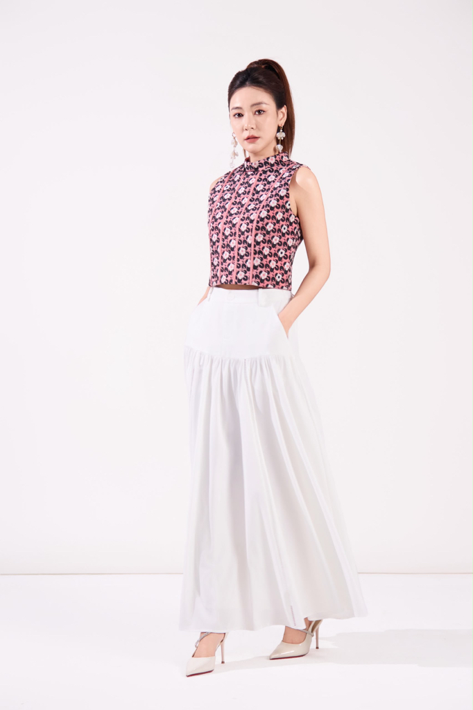 10141332 Oriental Bloom Top