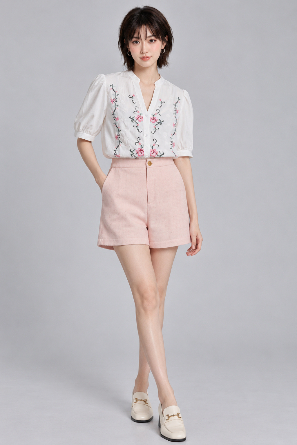 26029 Embroidered Puff Sleeve Blouse