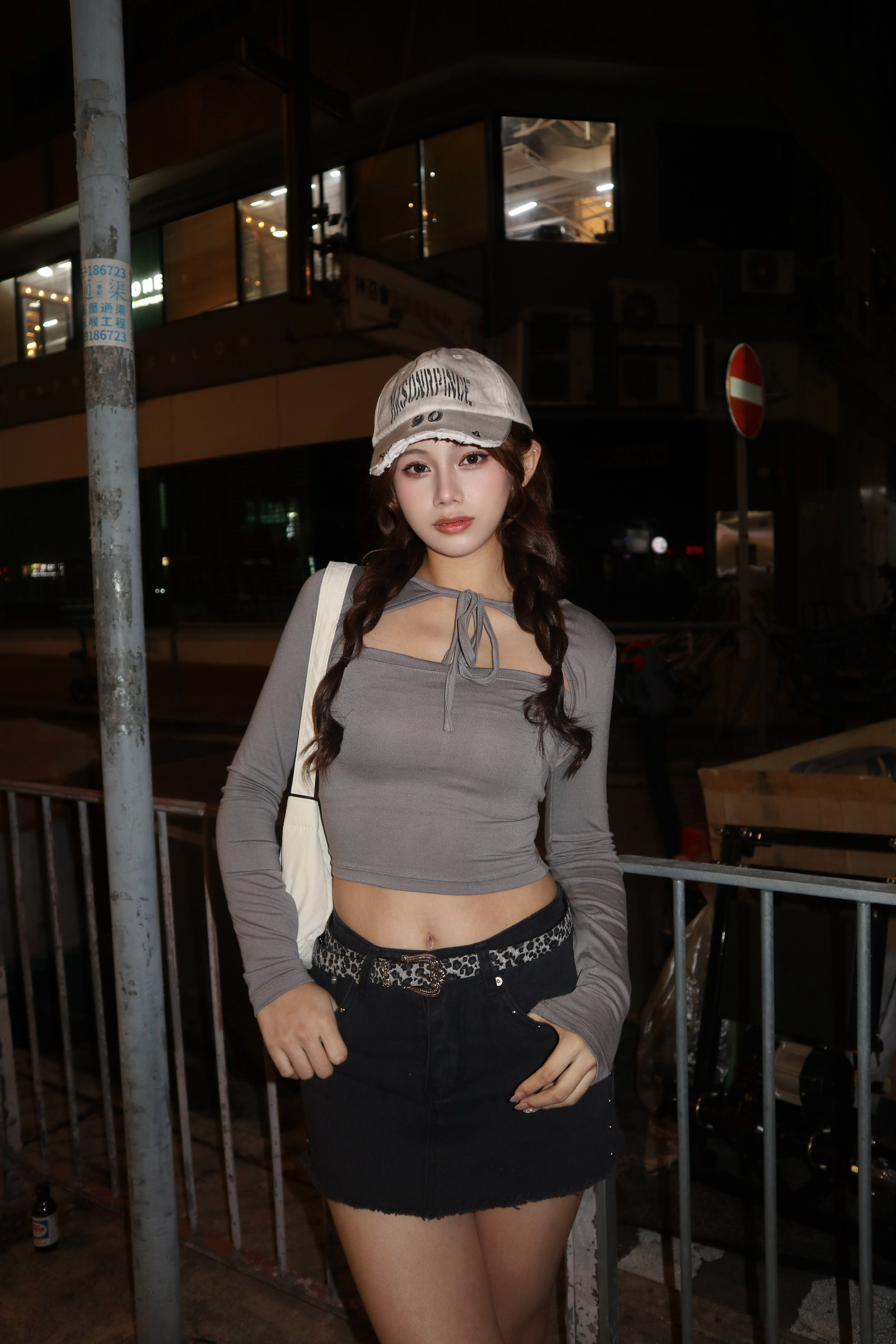 已售罄❌ Model自留！韓國小性感胸前綁帶假兩件